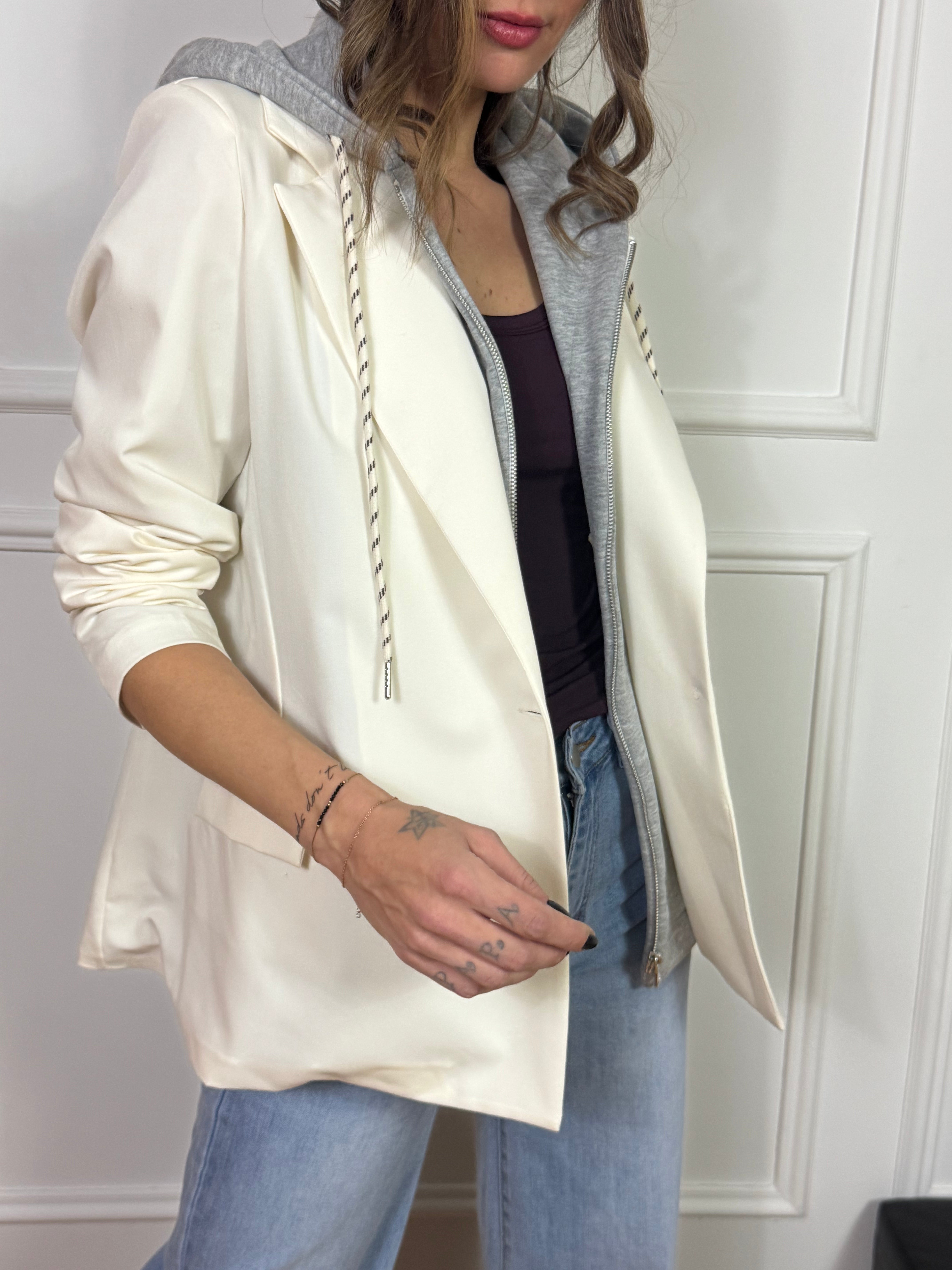 Giacca blazer con cappuccio VICTORIA ILMH