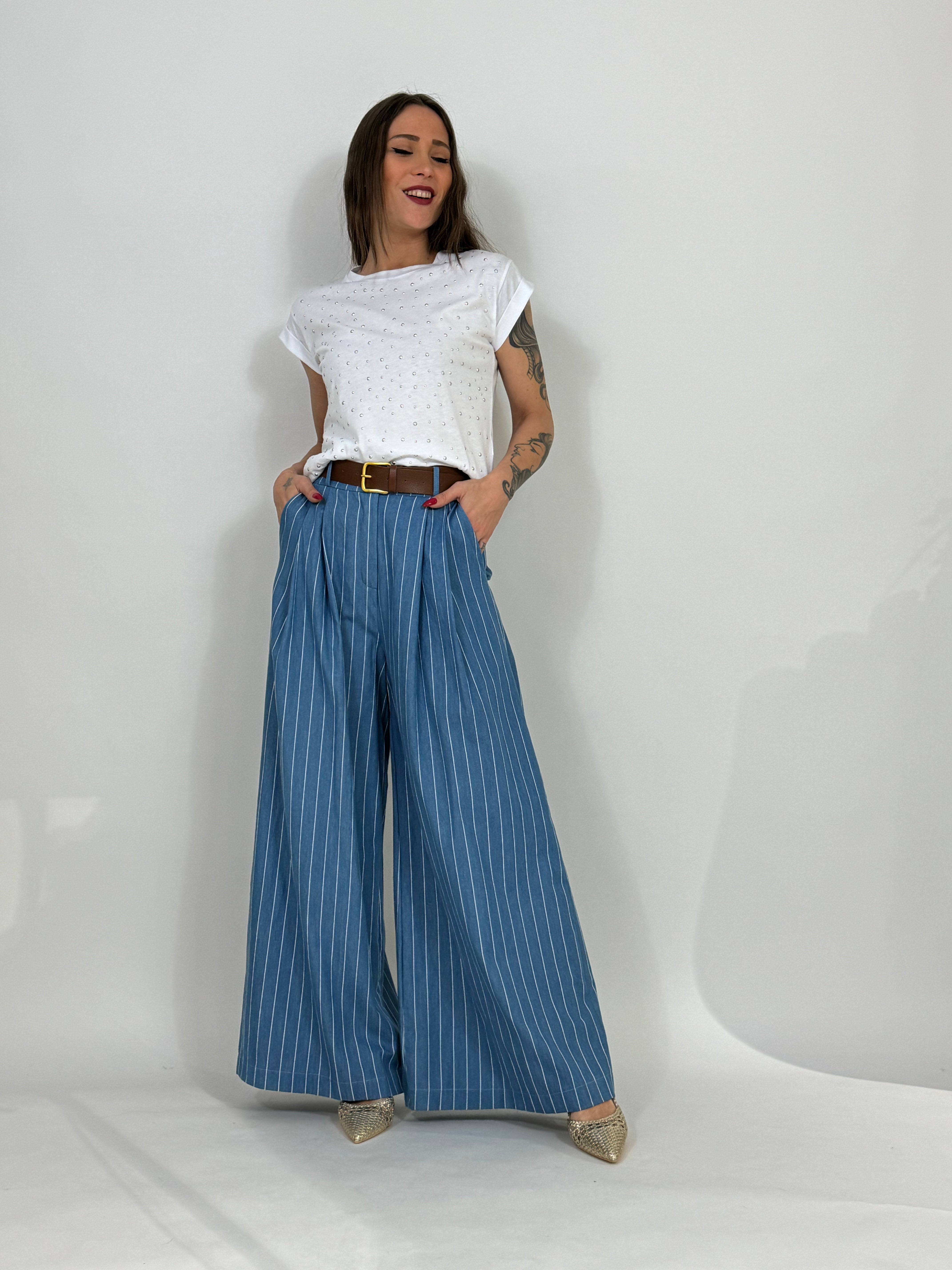 Pantalone a palazzo Susy Mix in jeans chambray con cintura GESSATO