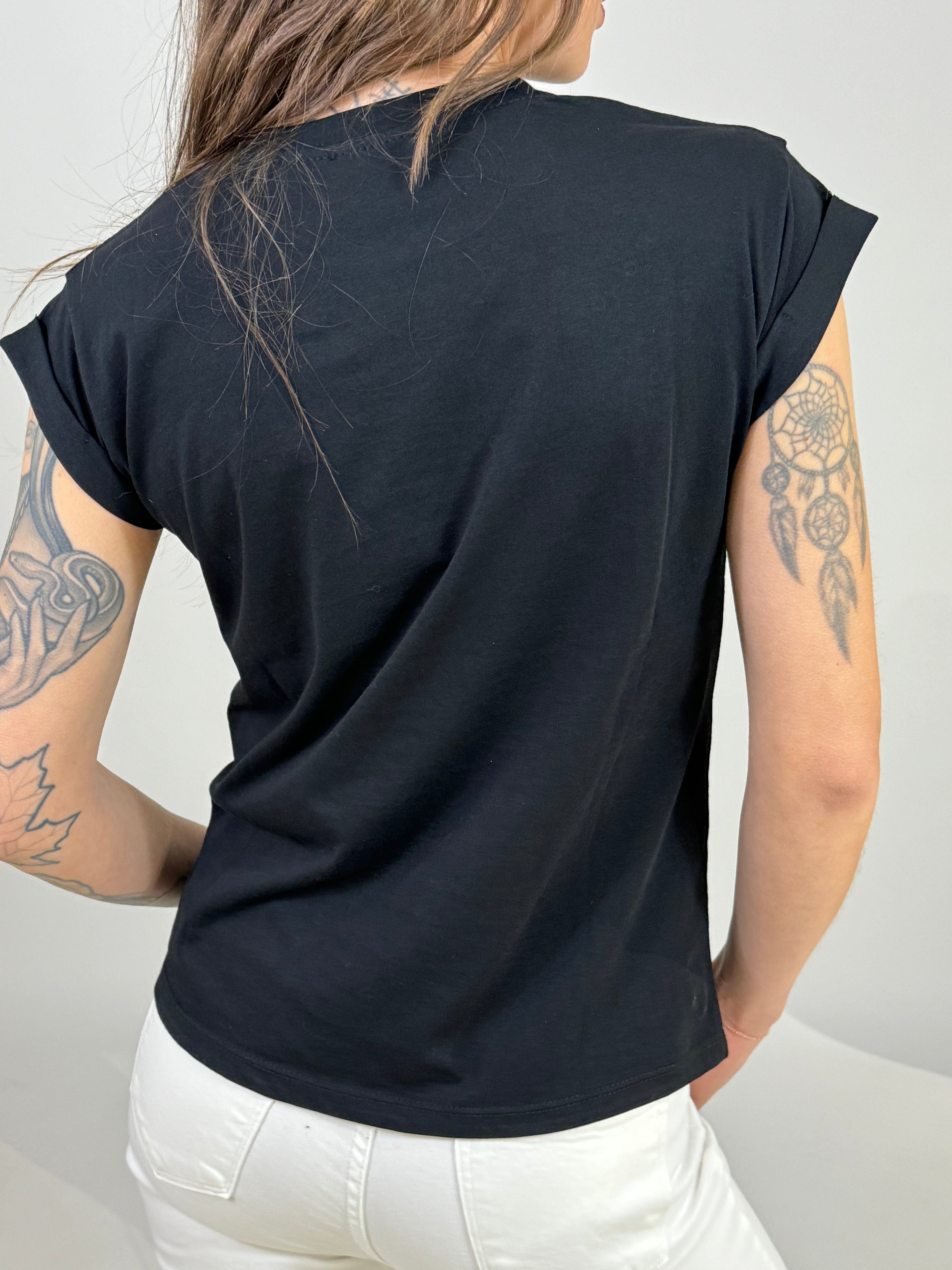 T-shirt Susy Mix con borchiette