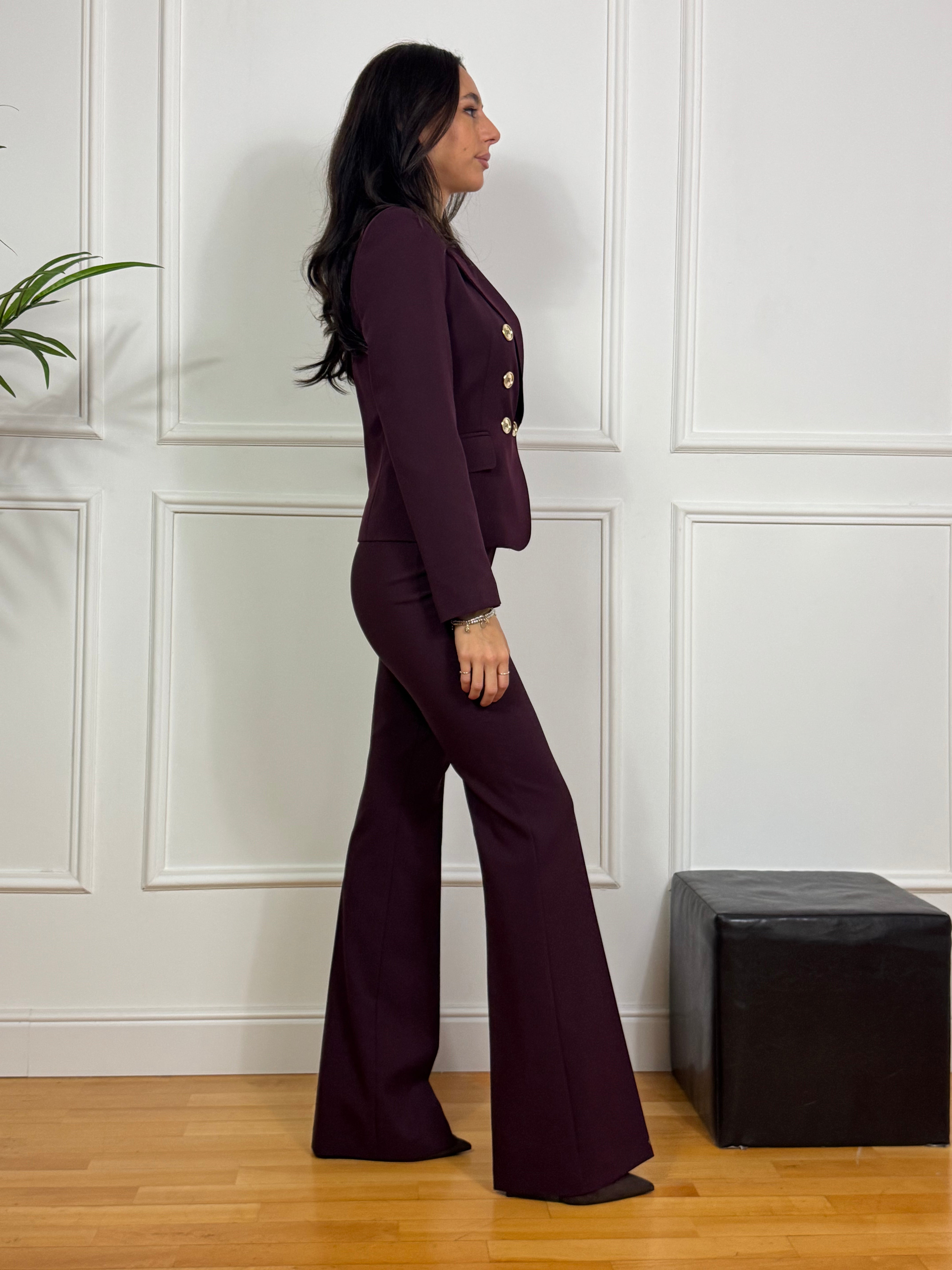 Completo tailleur Kikisix GIACCA DOPPIOPETTO BOTTONI ORO + PANTALONE ZAMPA