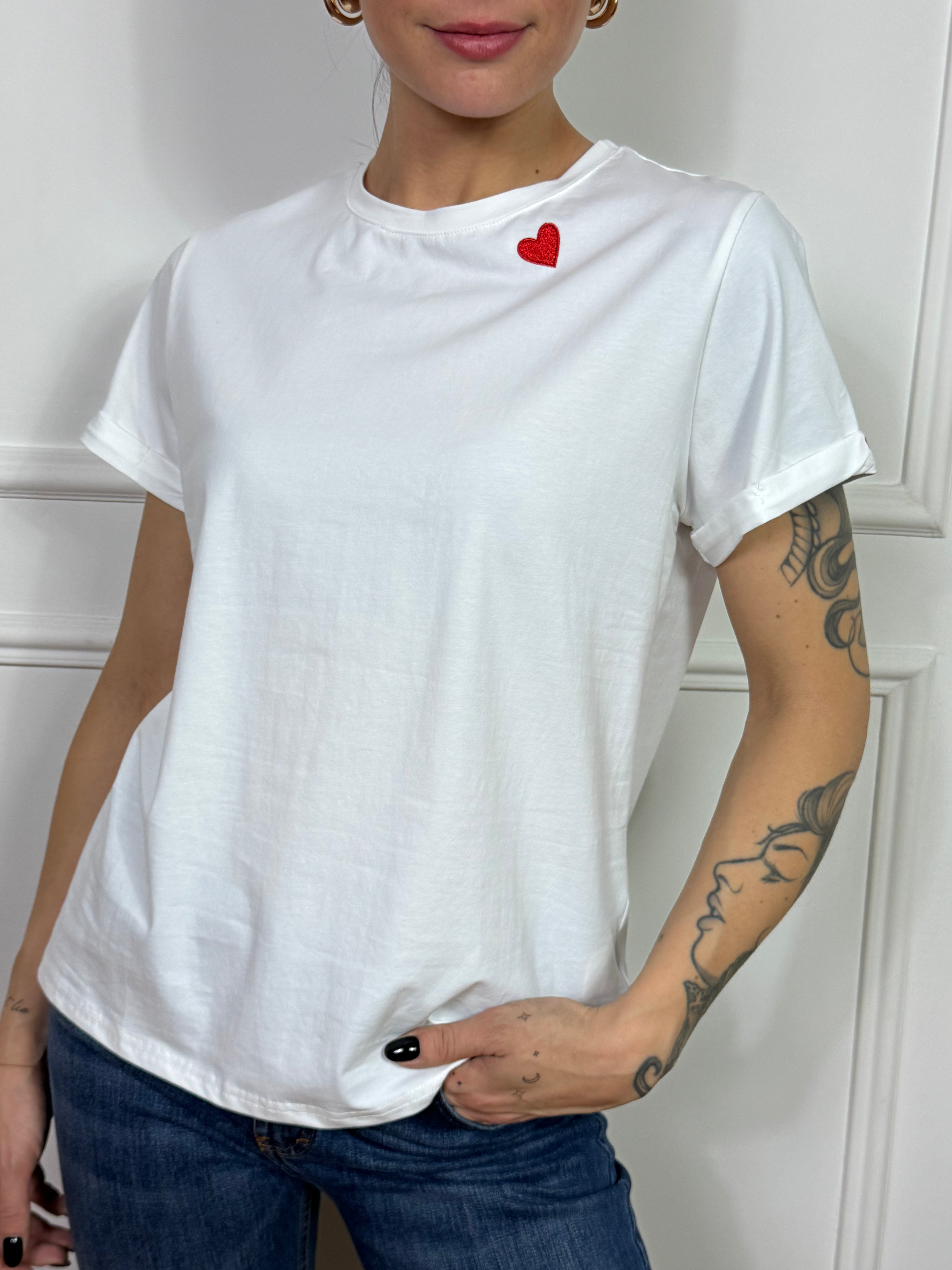 T-shirt con cuore VICTORIA ILMH