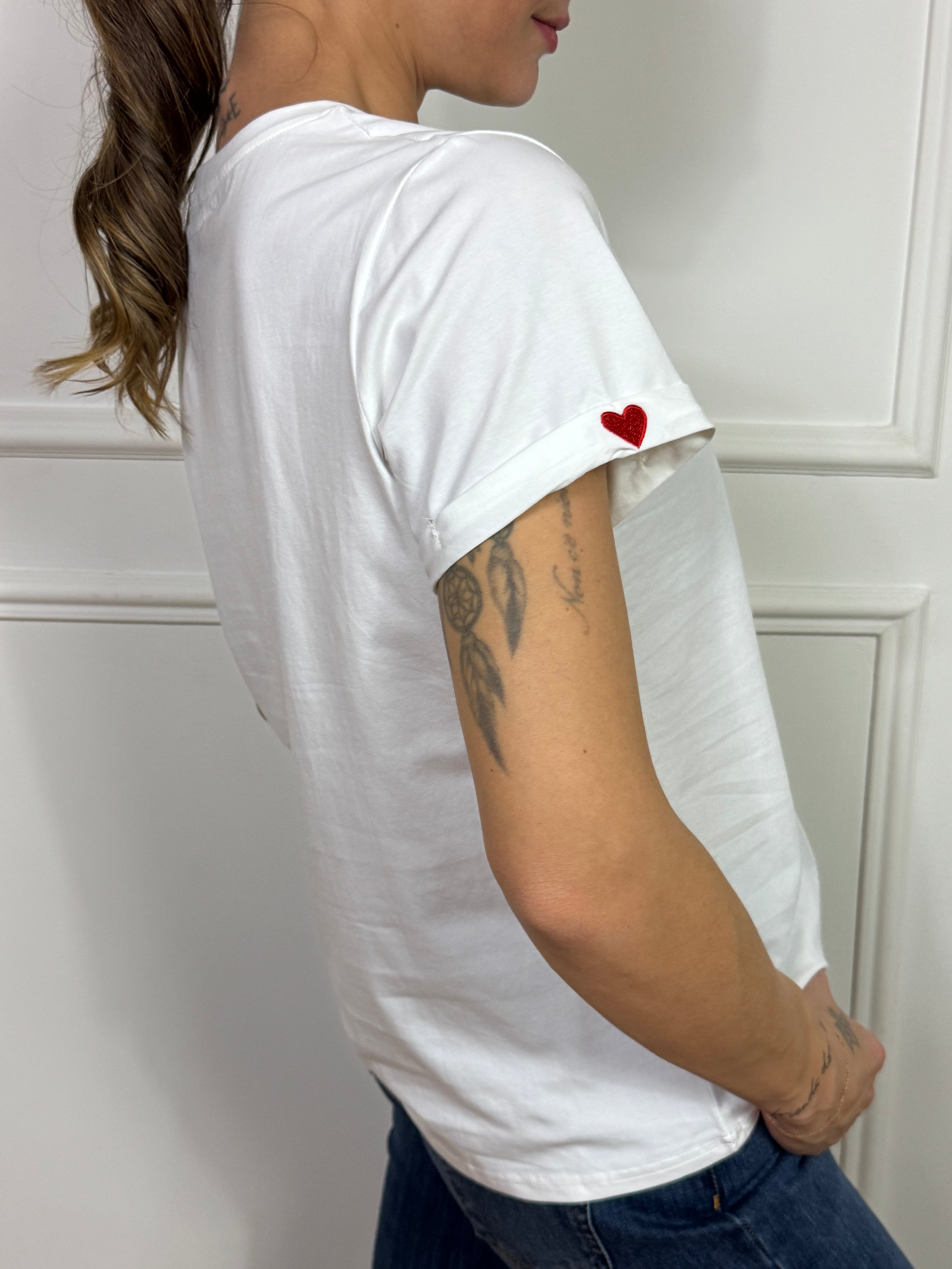 T-shirt con cuore VICTORIA ILMH