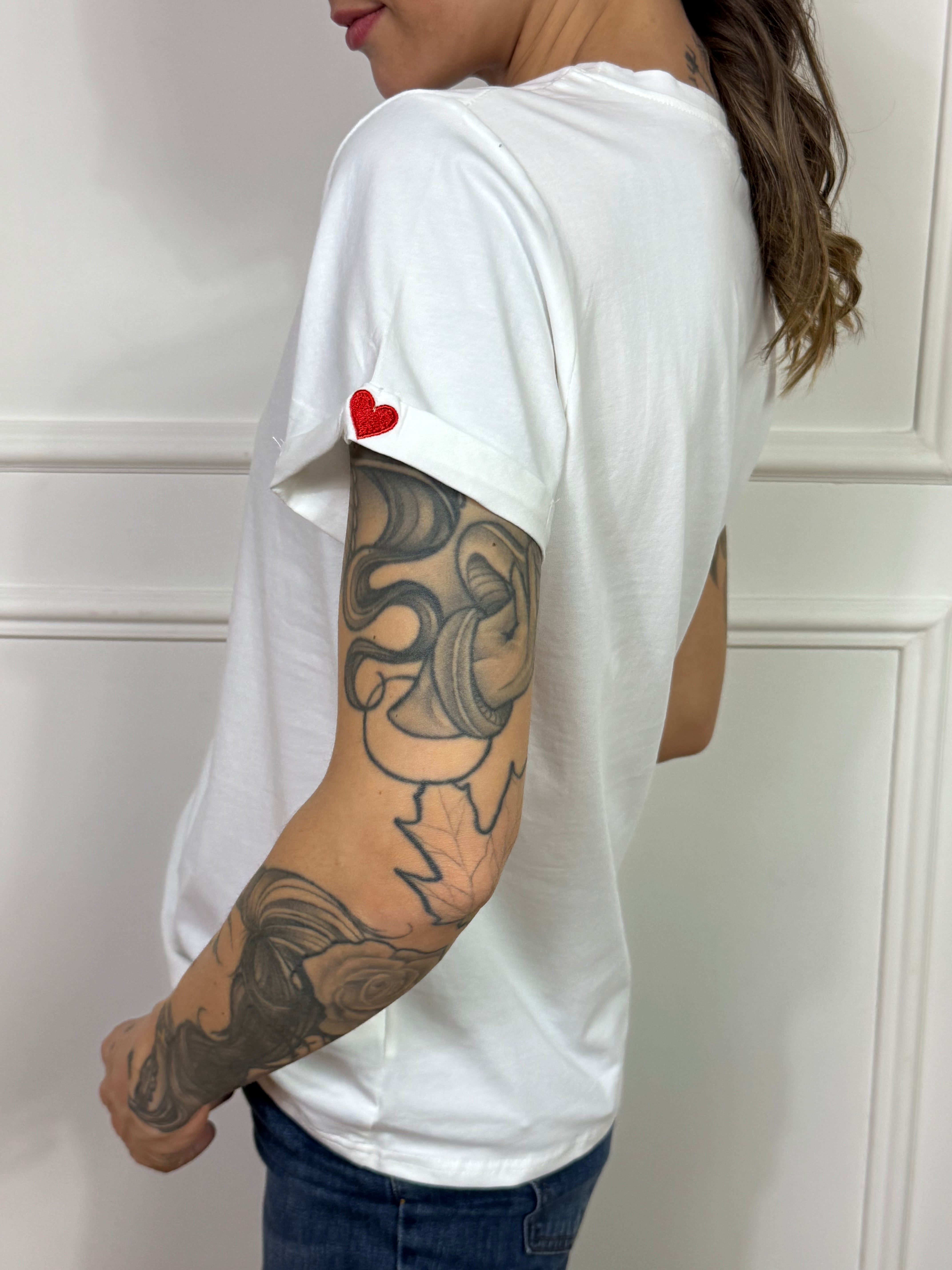 T-shirt con cuore VICTORIA ILMH
