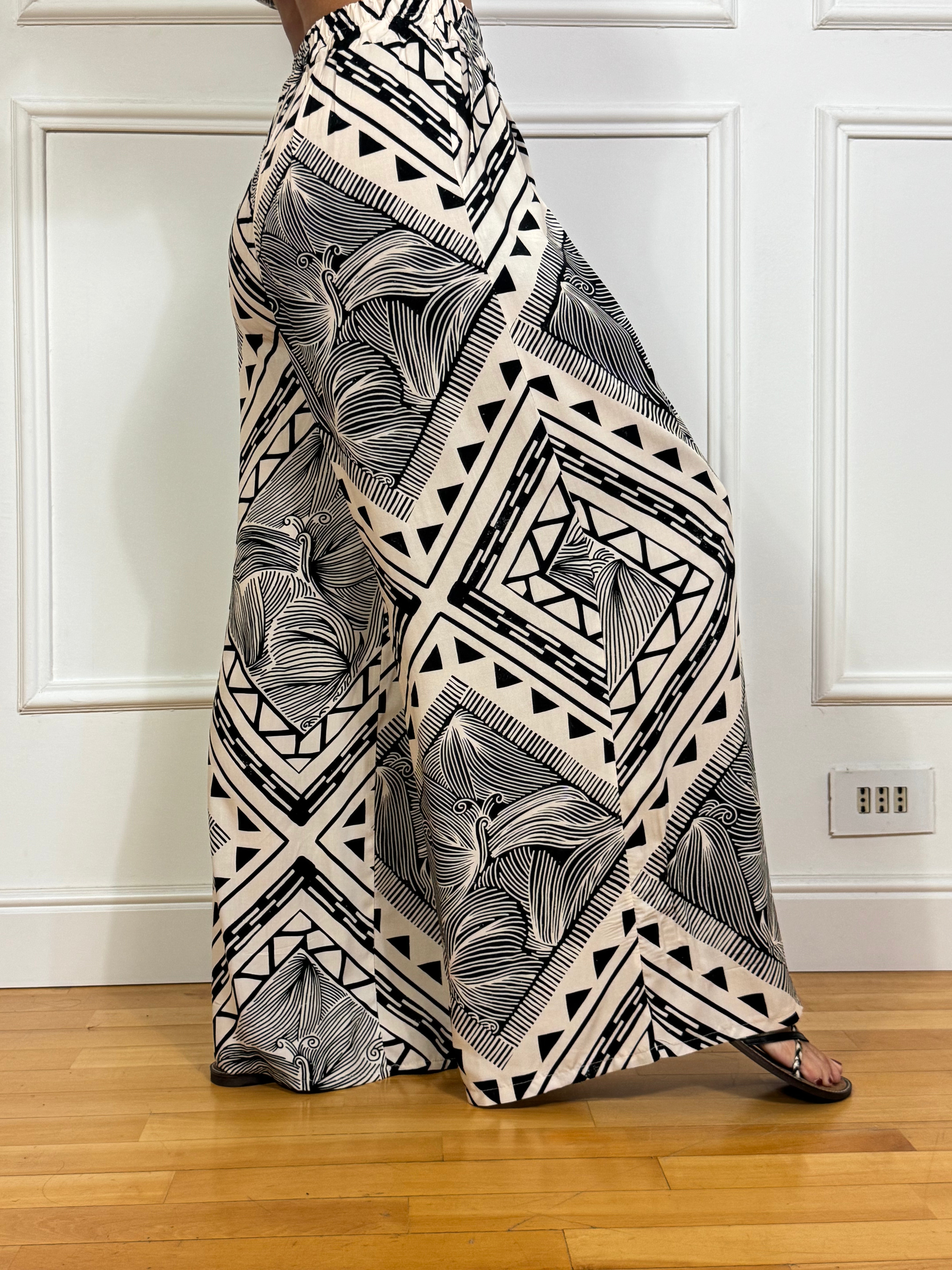 Pantalone ampio Kikisix fantasia geometrica TRIANGOLINI
