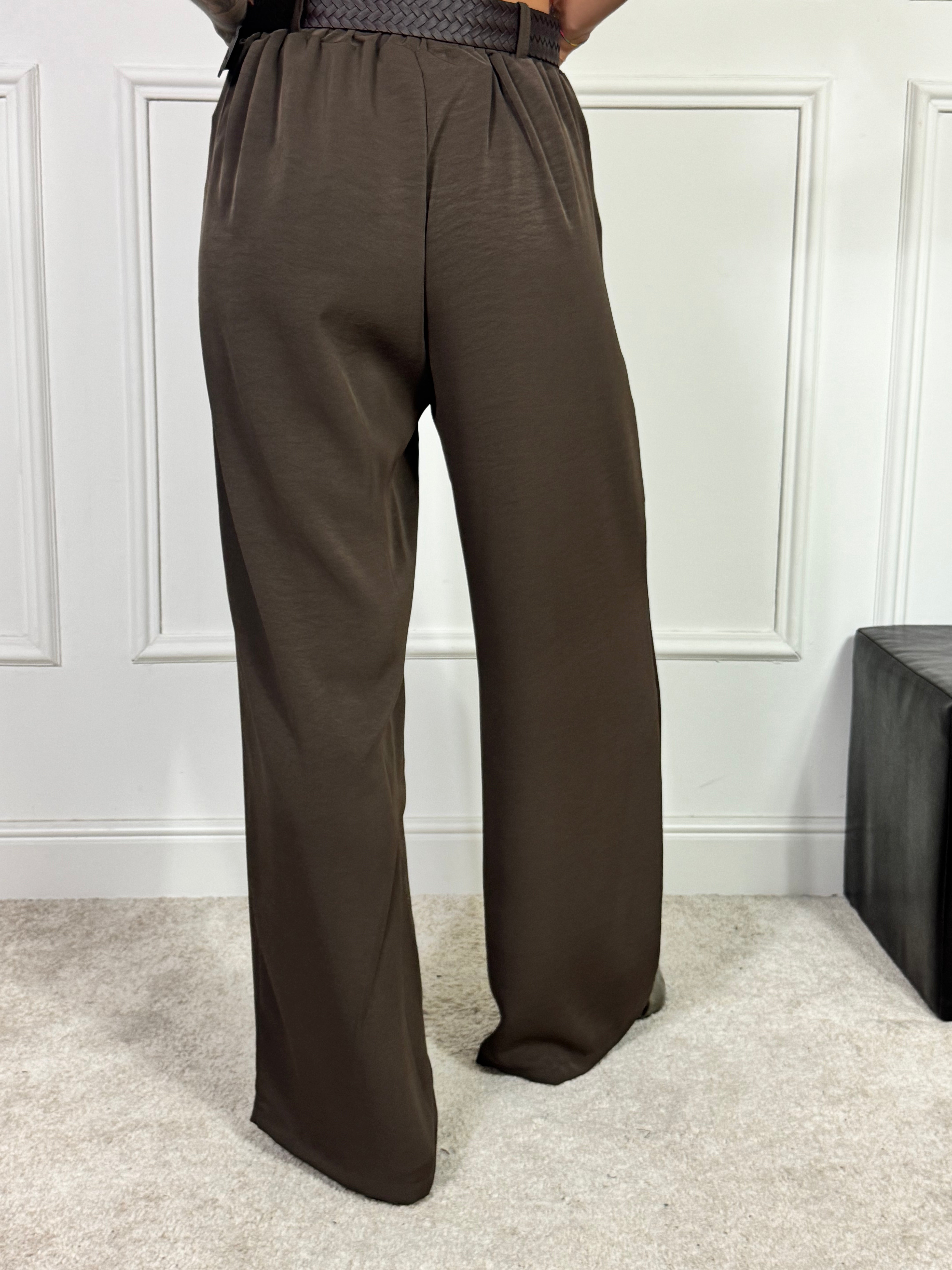 Pantalone palazzo TESSUTO FLUIDO Victoria ILMH con CINTURA INTRECCIATA