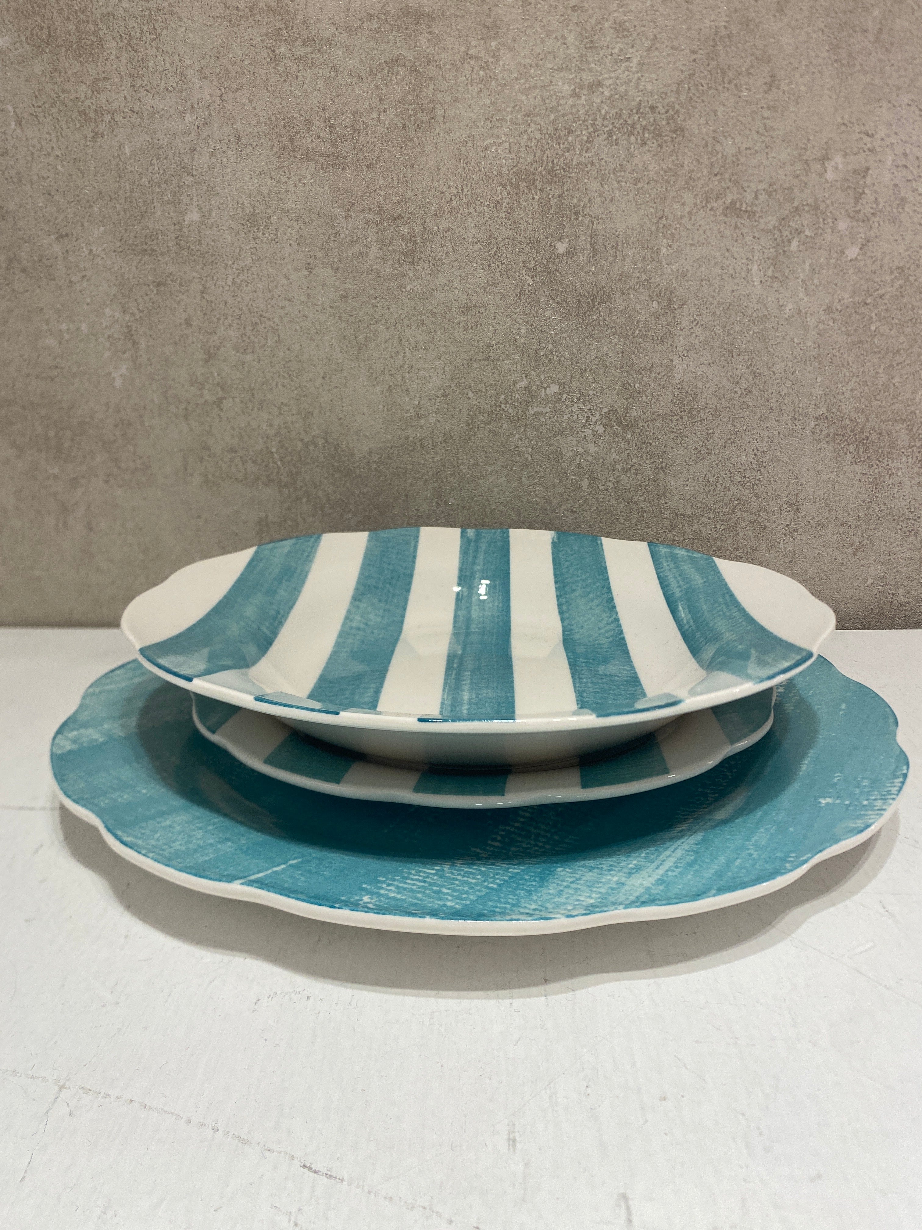 Piatti set 18pz STRIPES