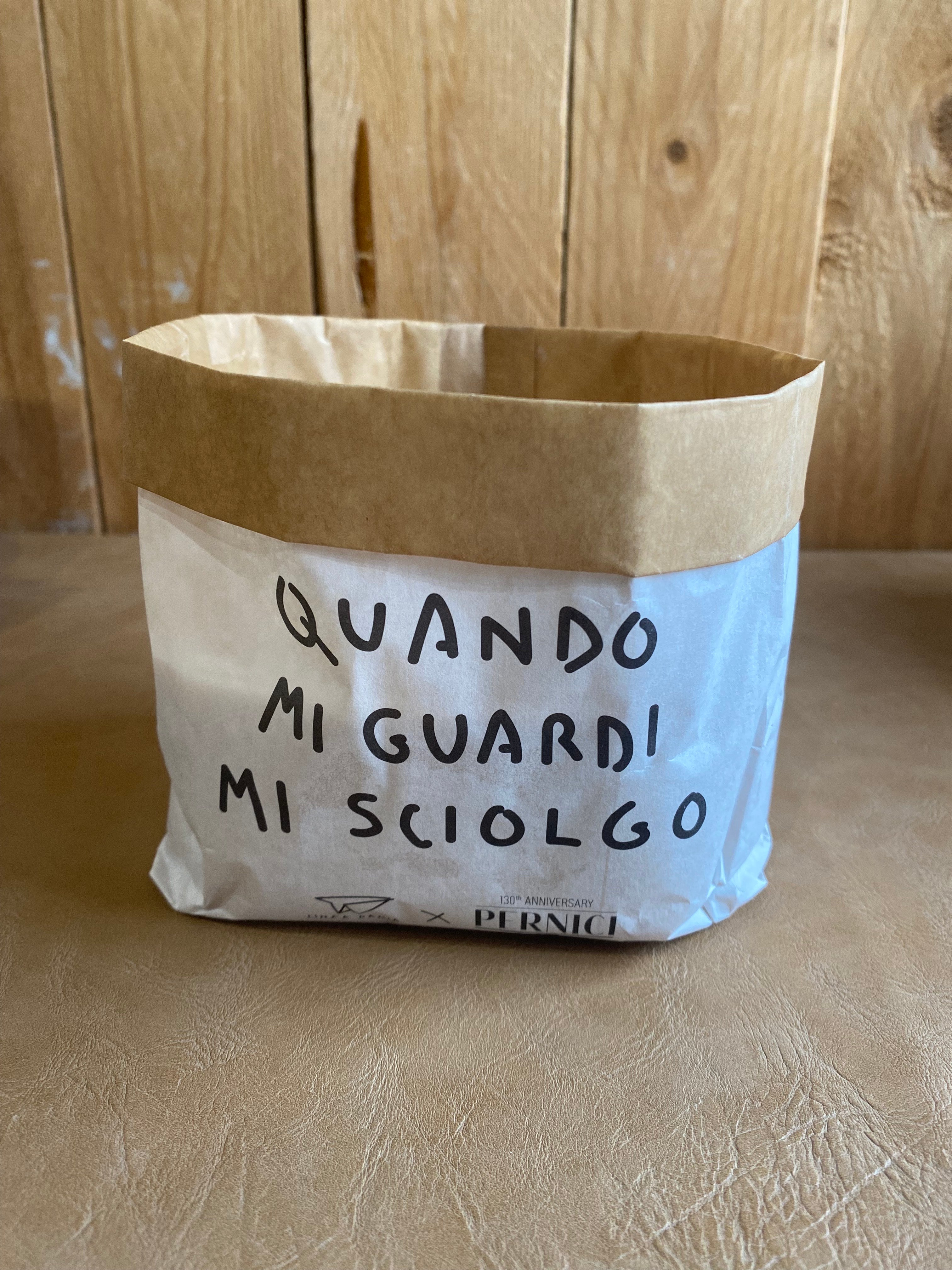 Candela QUANDO MI GUARDI MI SCIOLGO