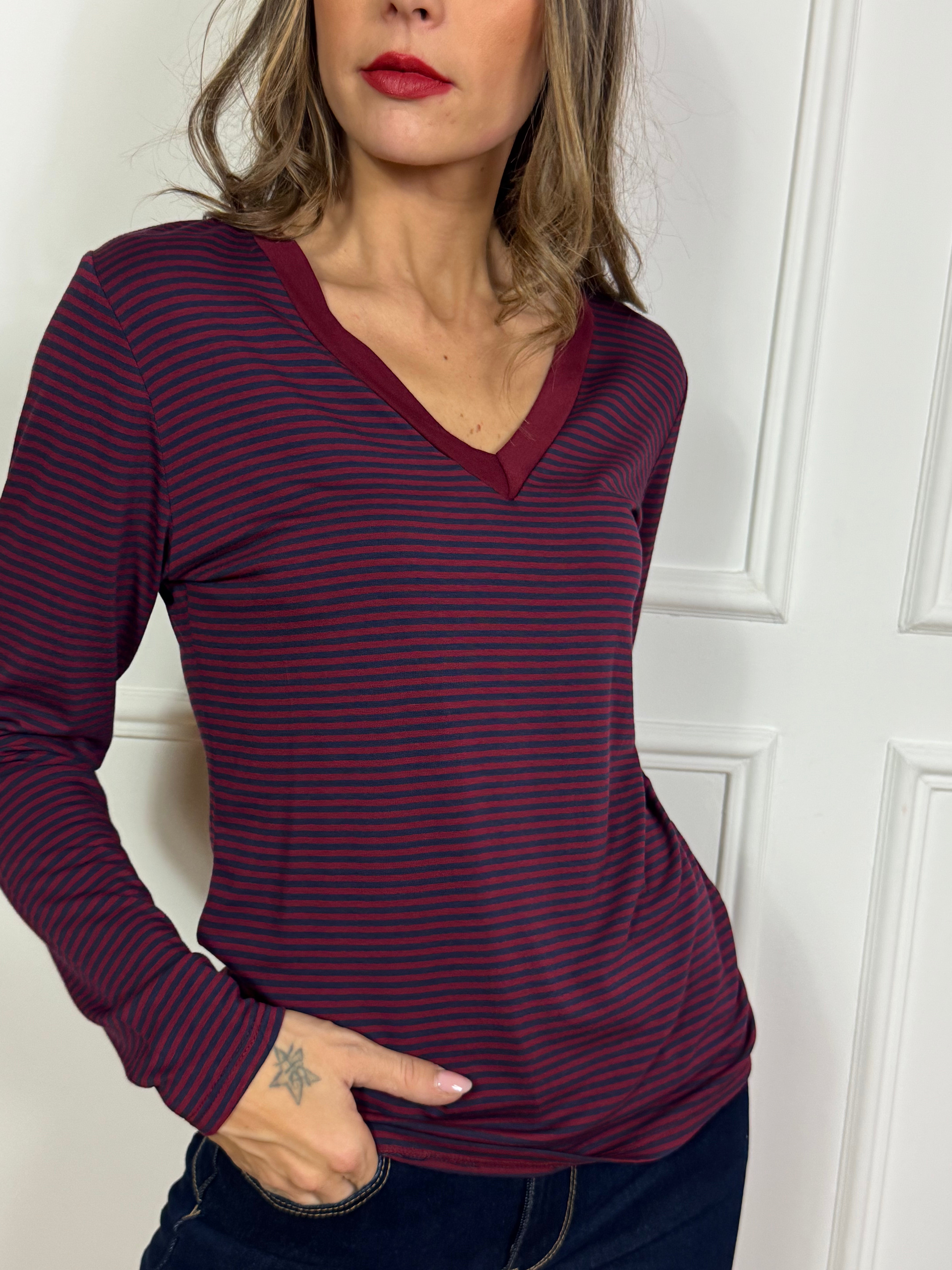 Maglia Victoria ILMH righine - scollo V