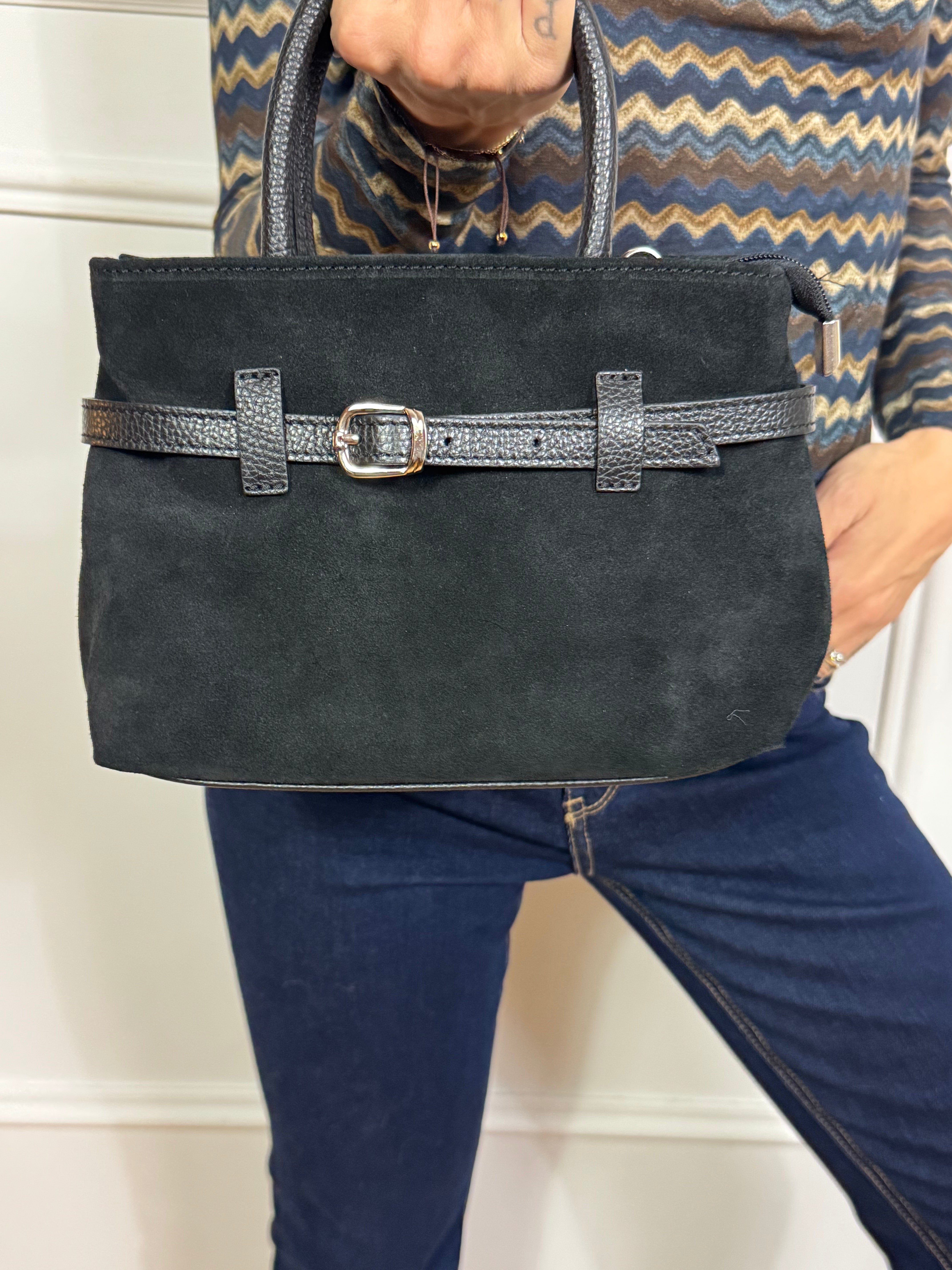 Borsa in pelle con cinturina