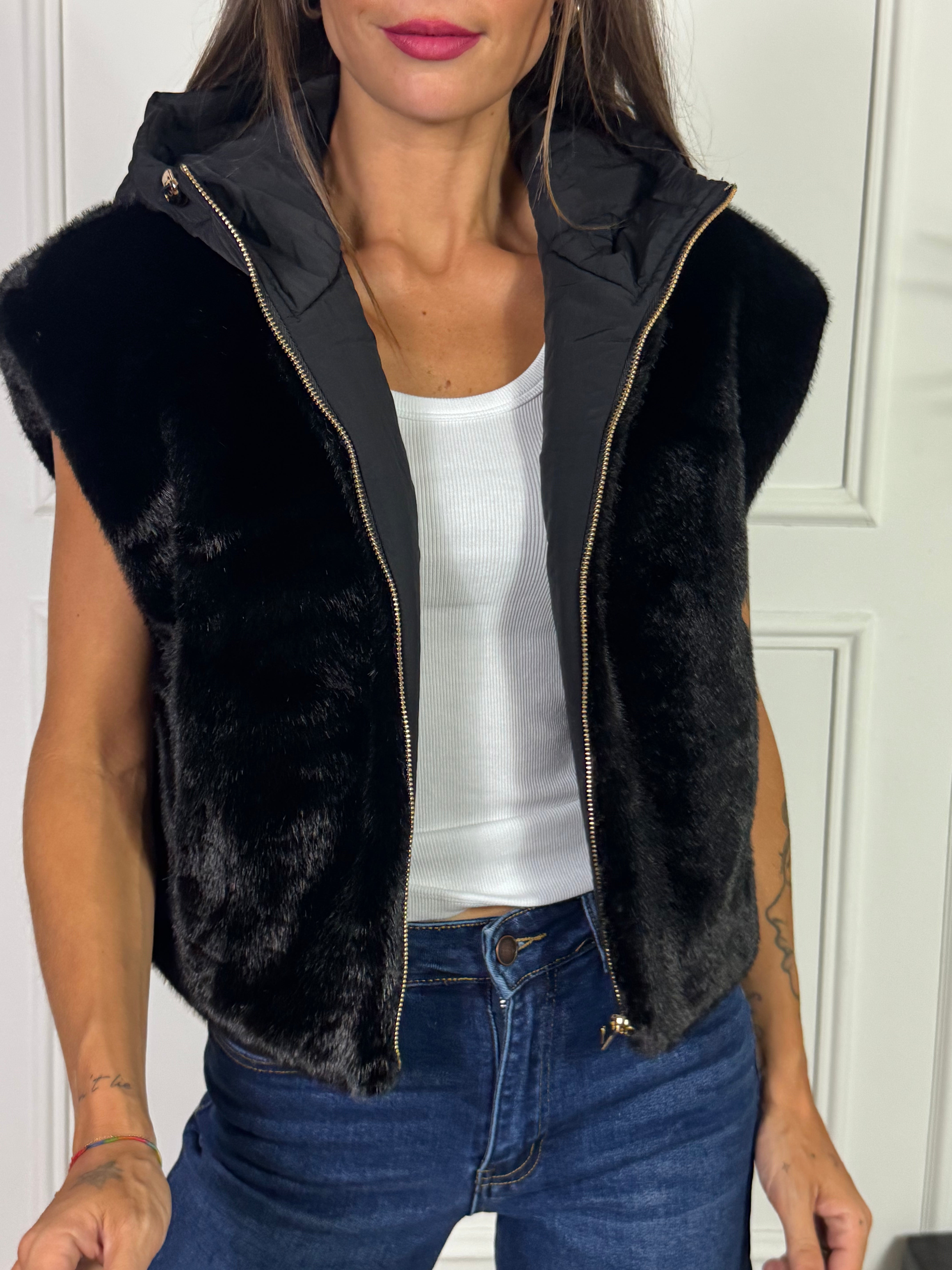 Giacca PIUMINO SMANICATO CON CAPPUCCIO Susy Mix REVERSIBILE