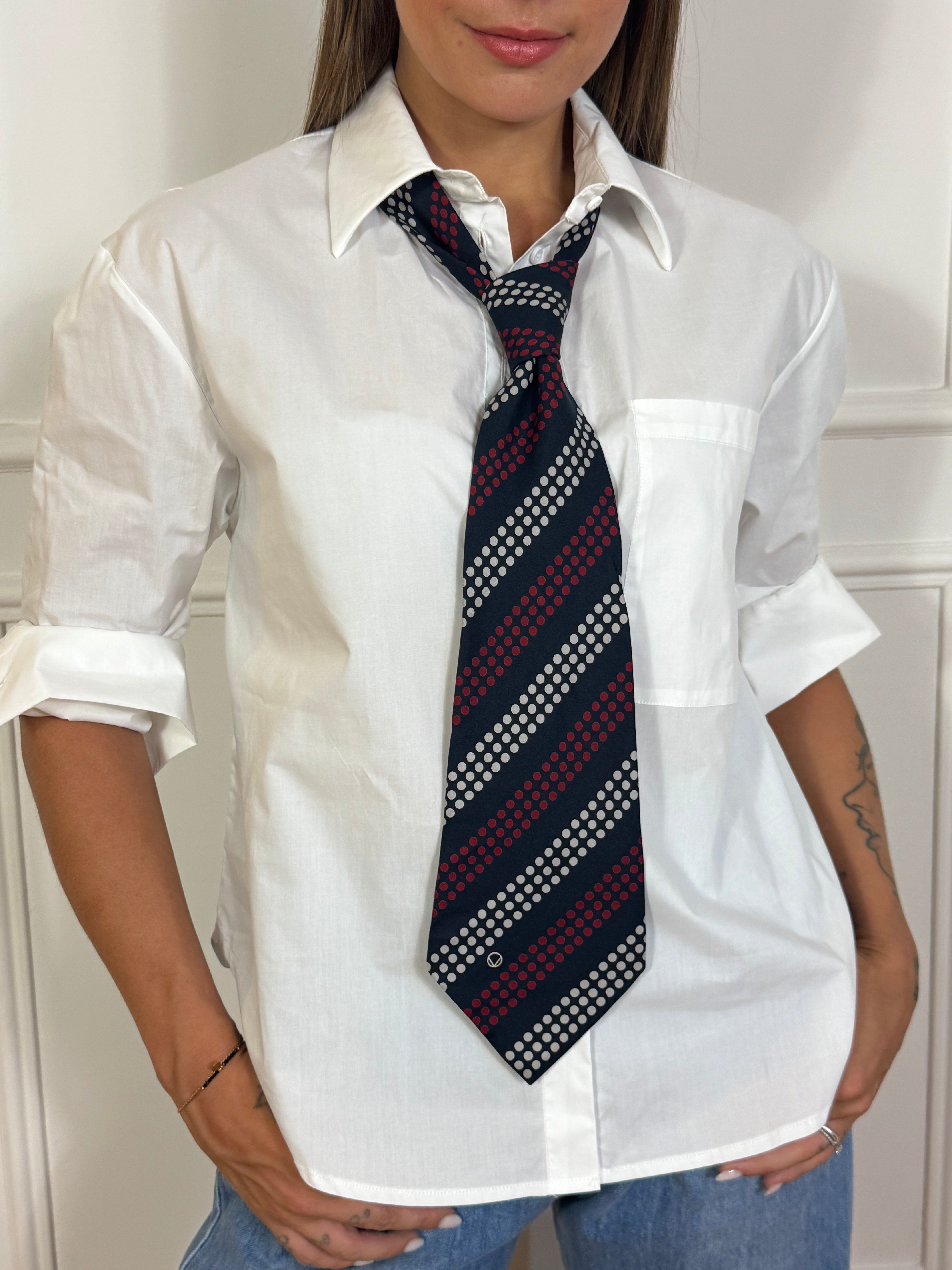 Camicia Kontatto con cravatta