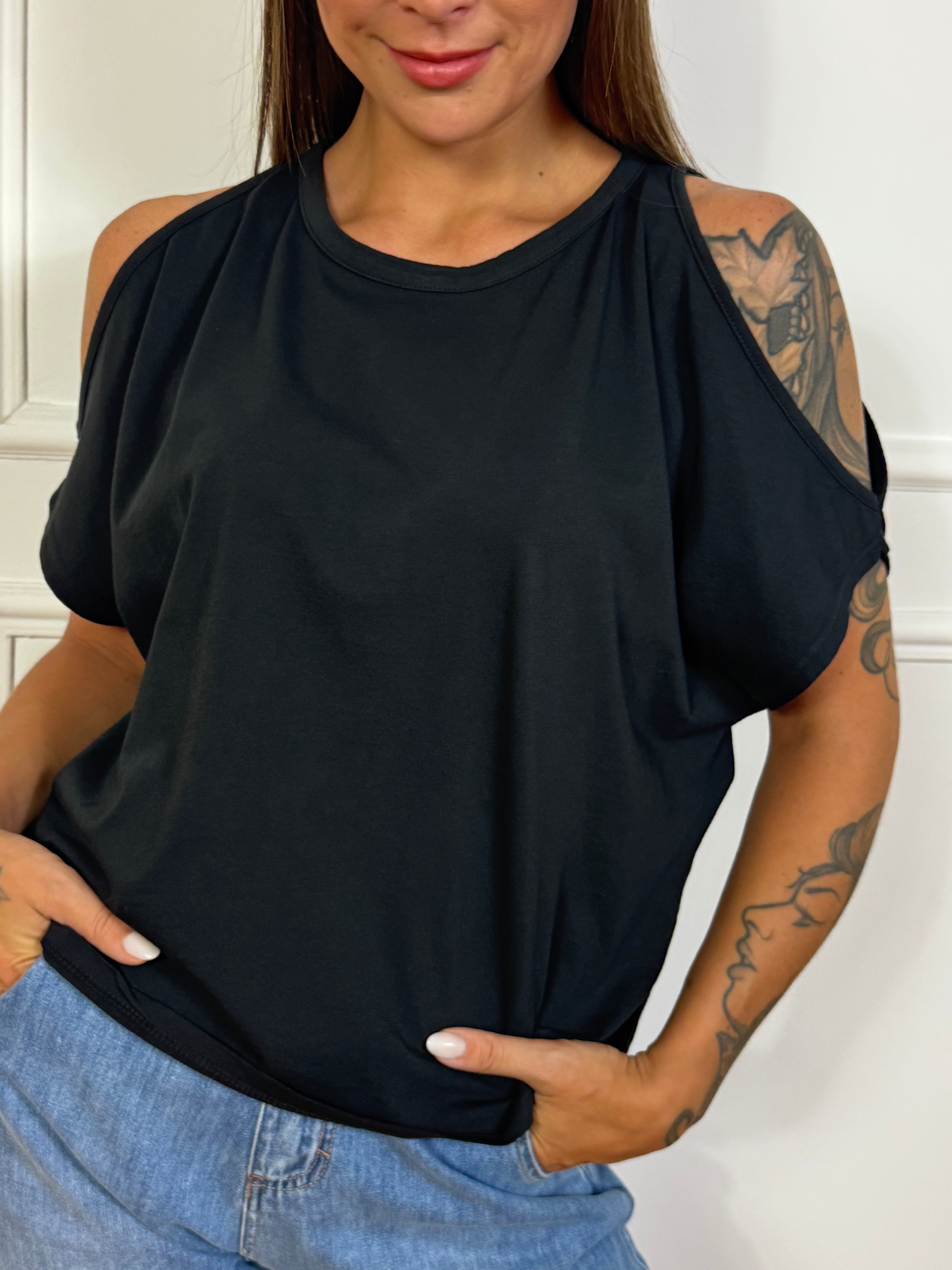 Maglia in cotone Kontatto CUT-OUT