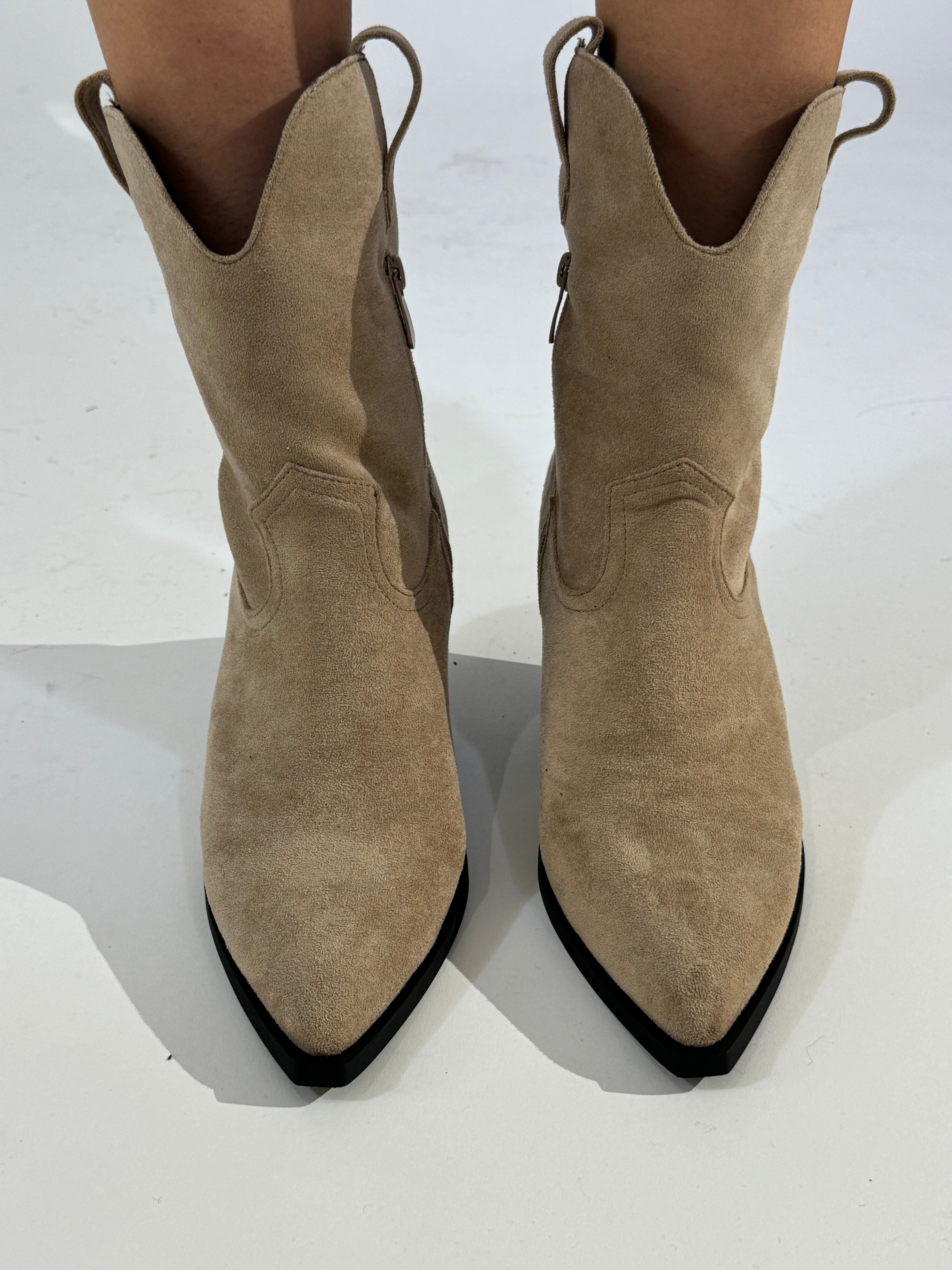 Texano basso scamosciato con tacco SABBIA