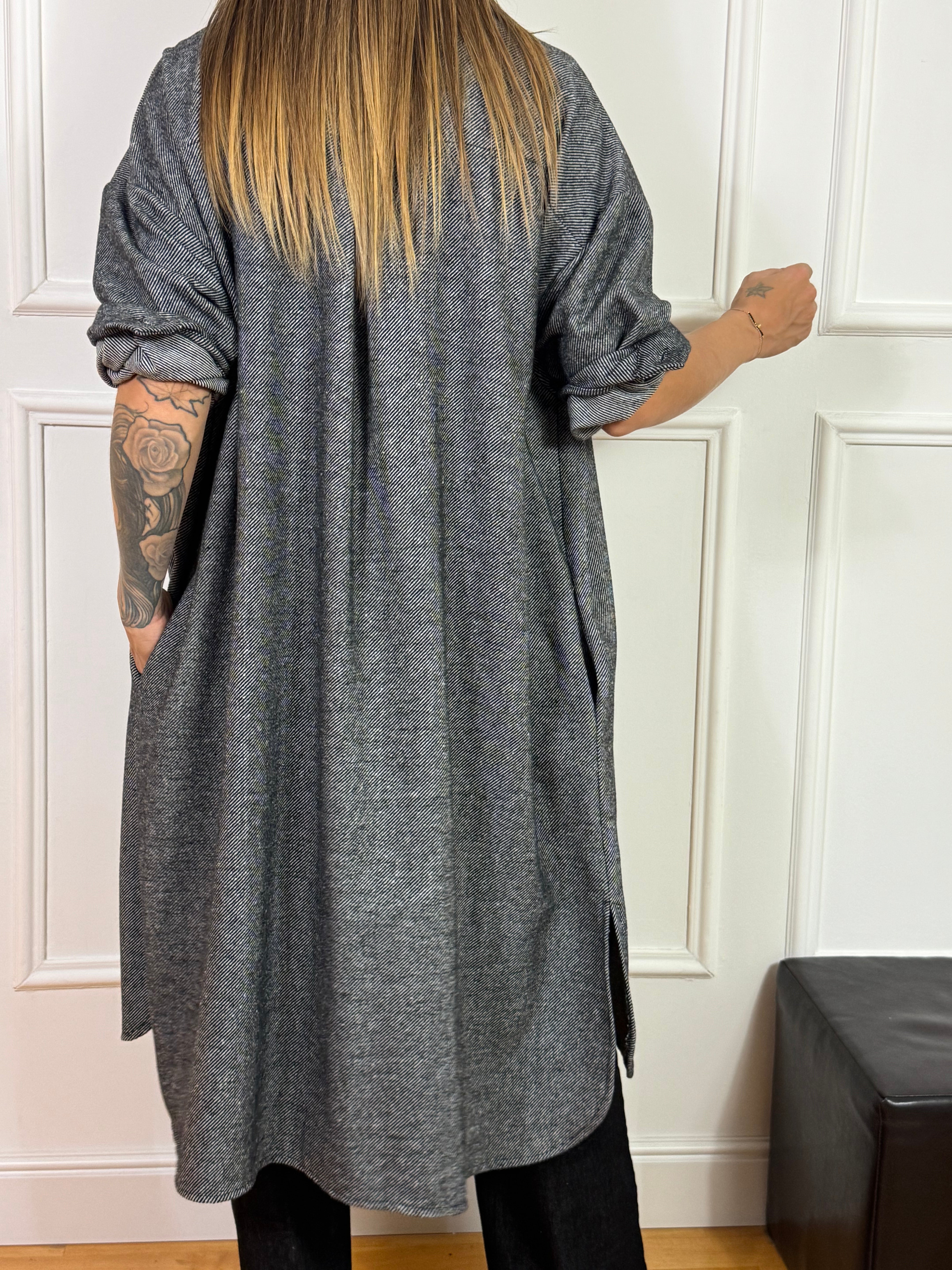 Cappotto over con taschini Victoria ILMH lavorazione spinata