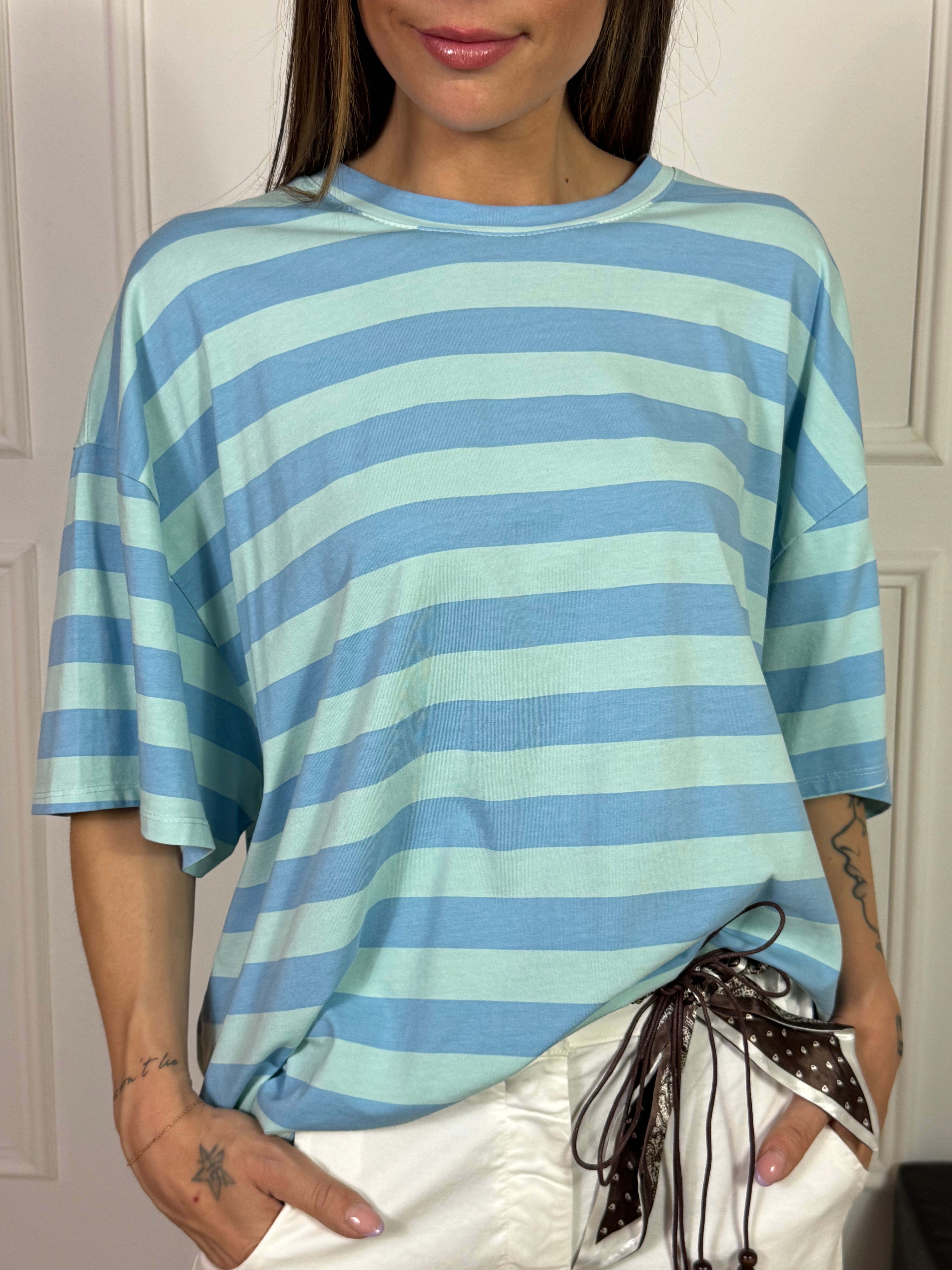 Maglia t-shirt oversize Victoria ILMH RIGHE GROSSE