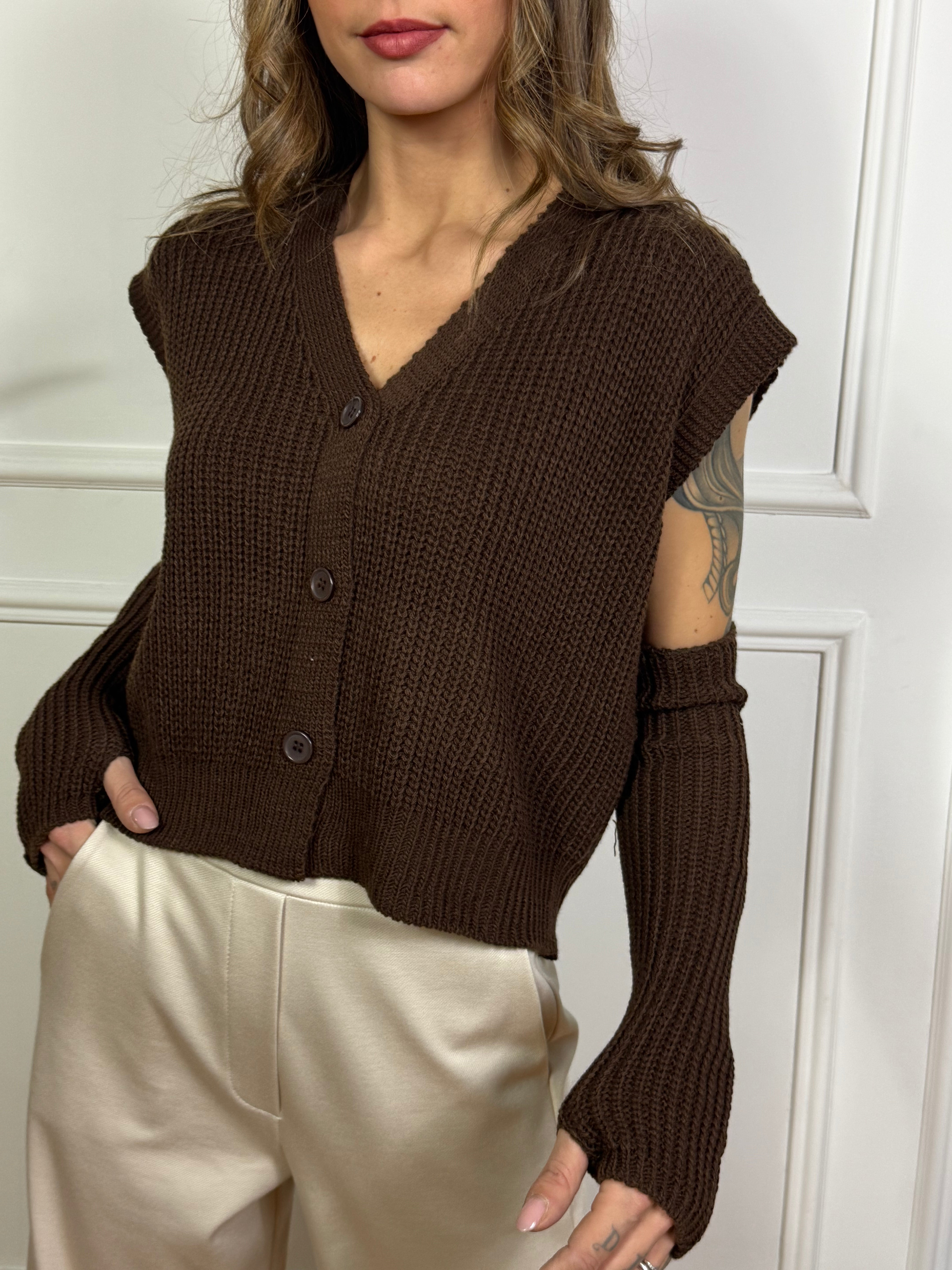 Gilet in maglia SUSY MIX con bottoni e manicotti