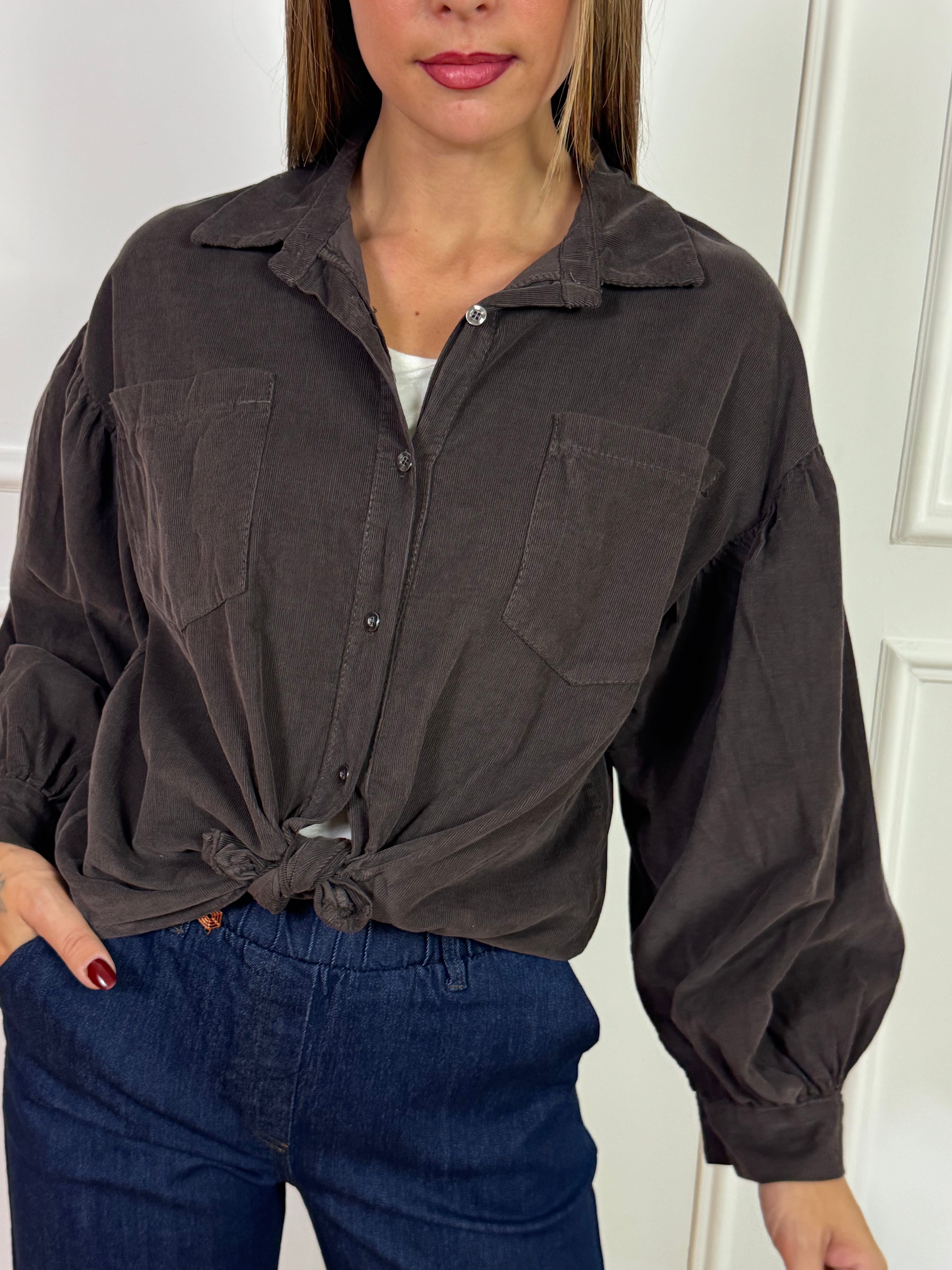 Camicia ampia Victoria ILMH in vellutino con nodo