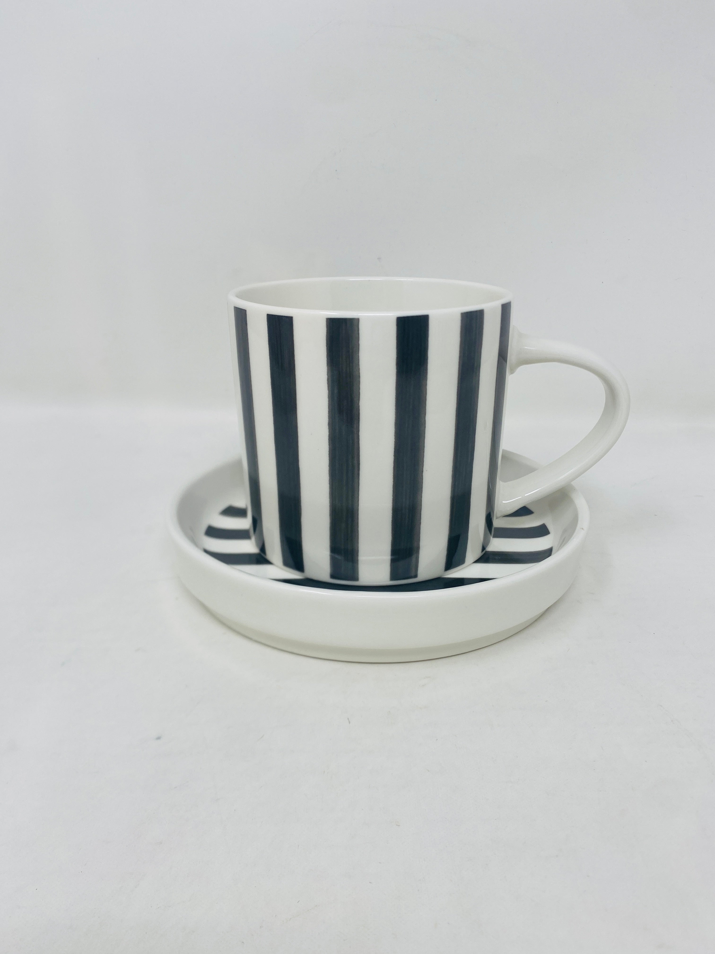 Tazza cappuccino tea c / piatto righe
