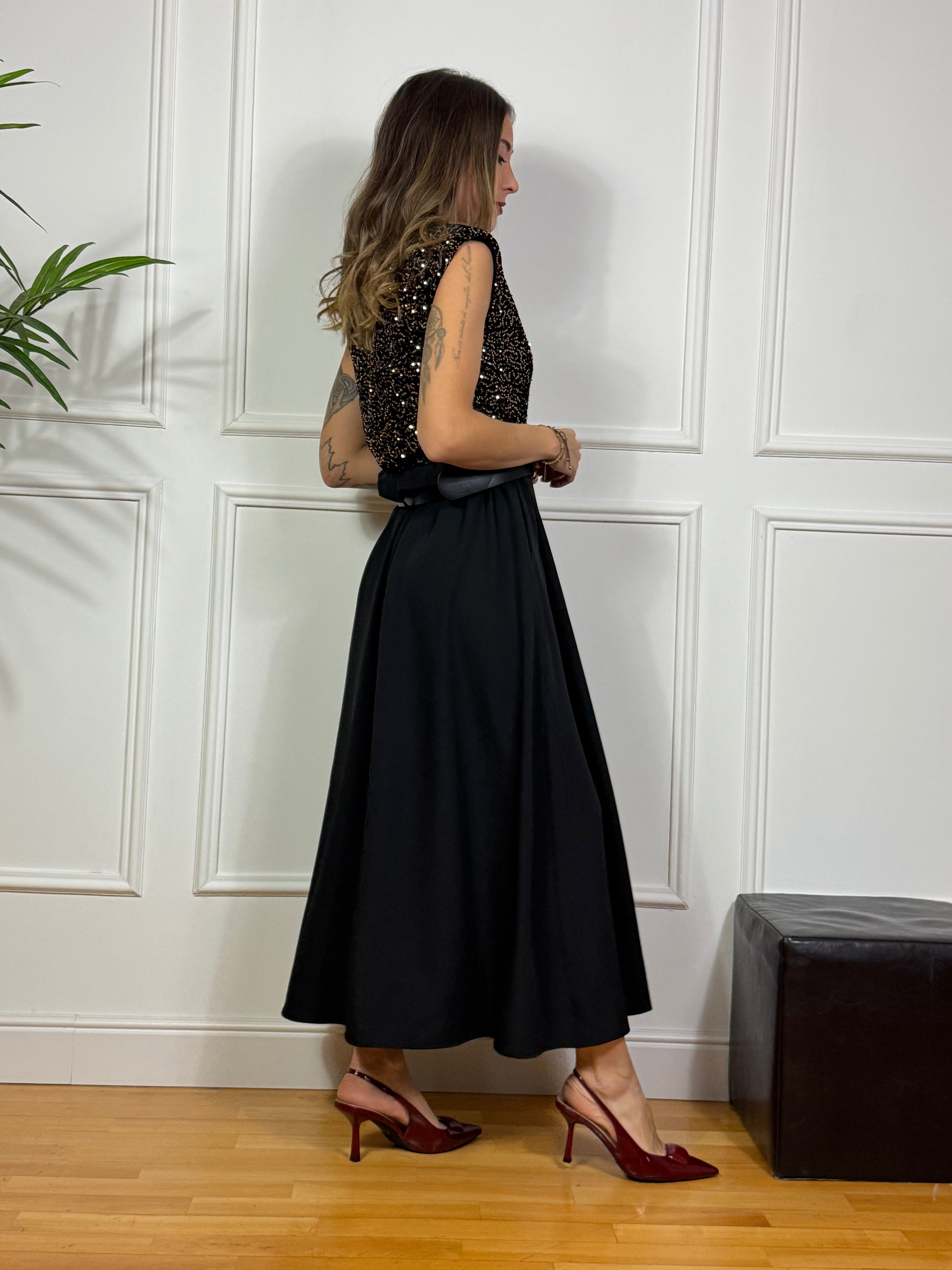 Abito LUNGO Victoria ILMH PAILLETTES E GONNA AMPIA SVASATA