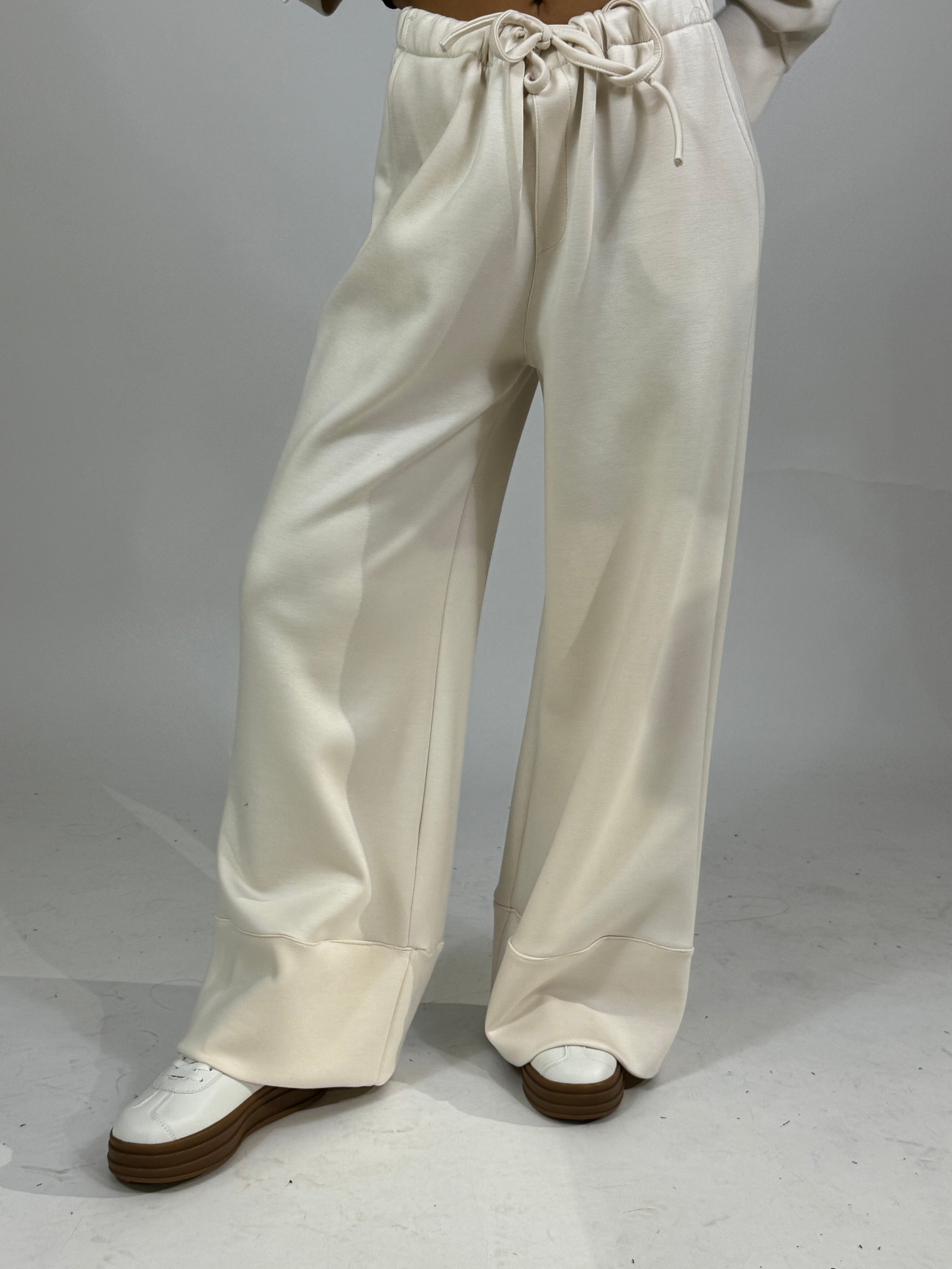 Pantalone con coulisse Victoria ILMH in tessuto tecnico elasticizzato con bordo alto