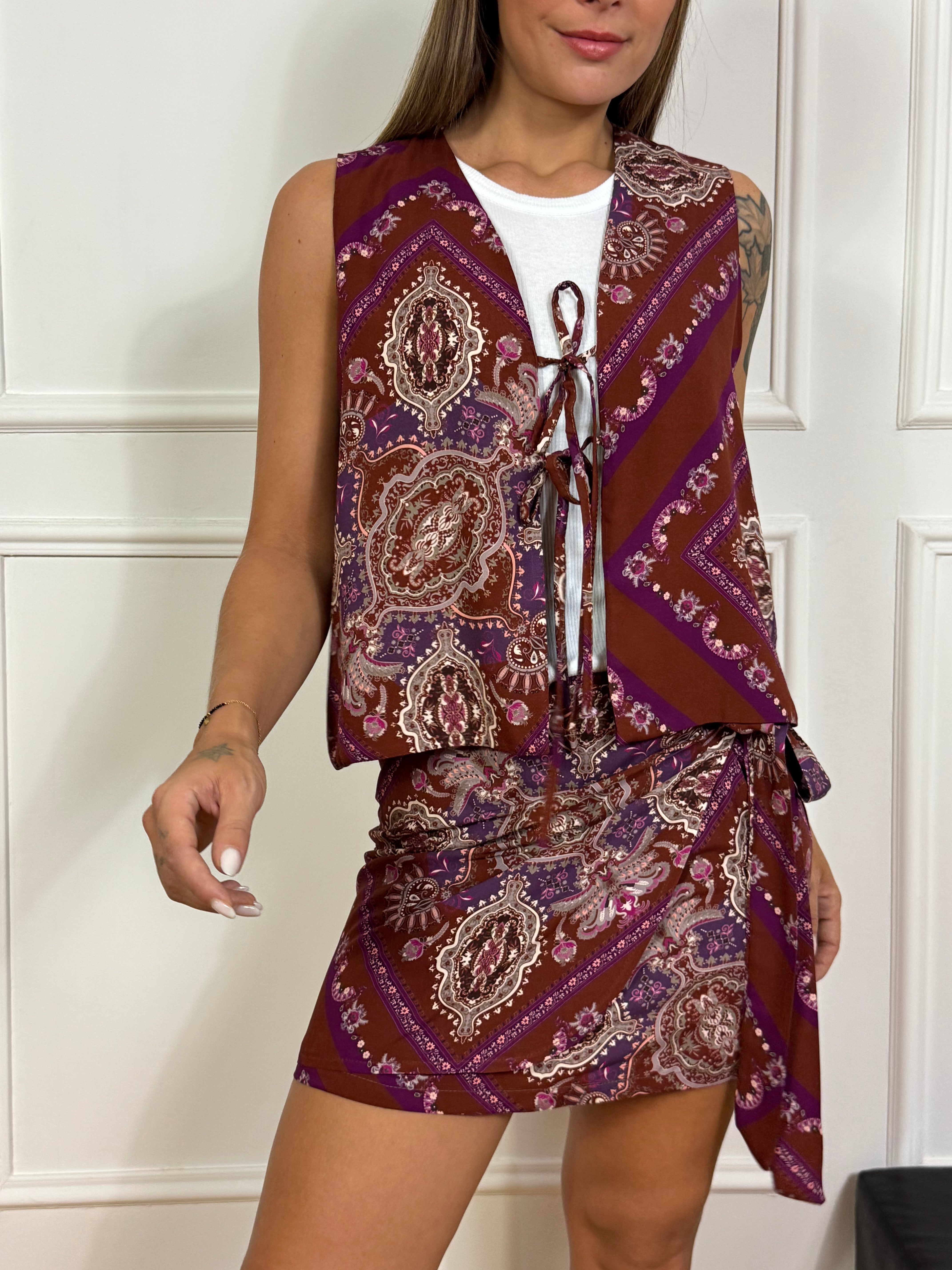 GILET con nodo smanicato Kikisix fantasia BRUCIATO-PEONIA