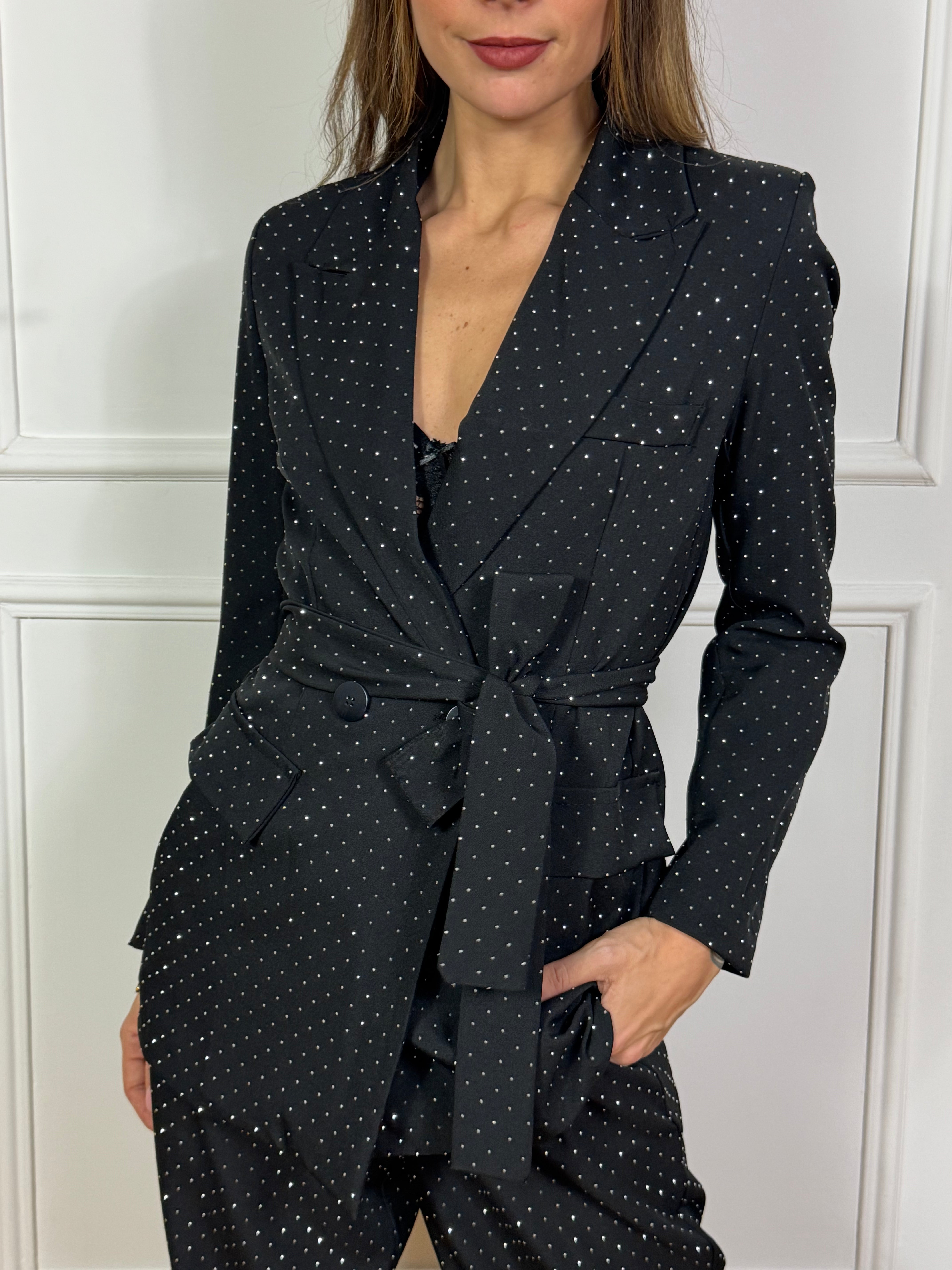 Completo TAILLEUR Victoria ILMH giacca + pantalone con PUNTI LUCE