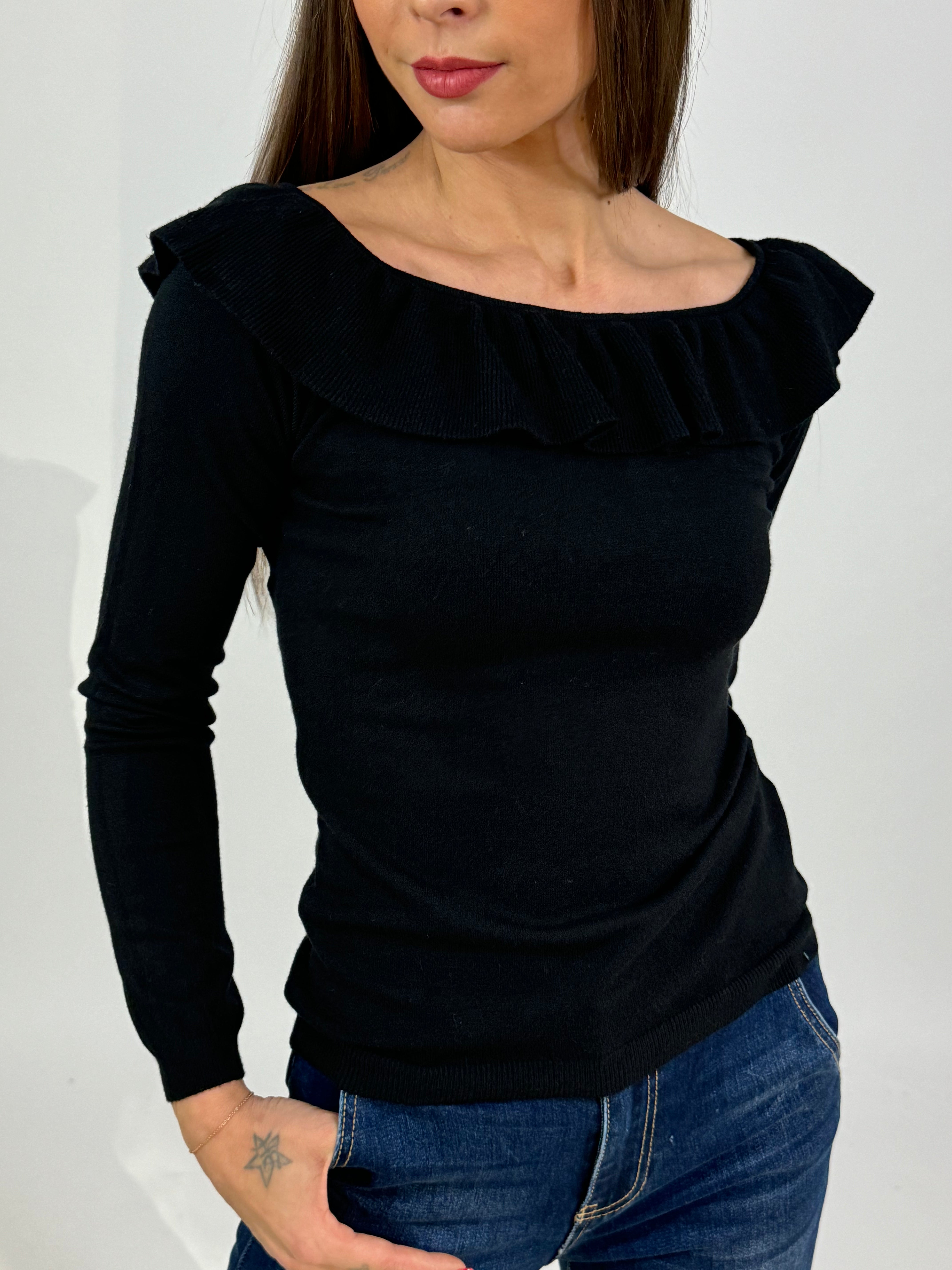 Maglia Victoria ILMH scollo a barchetta con volant davanti