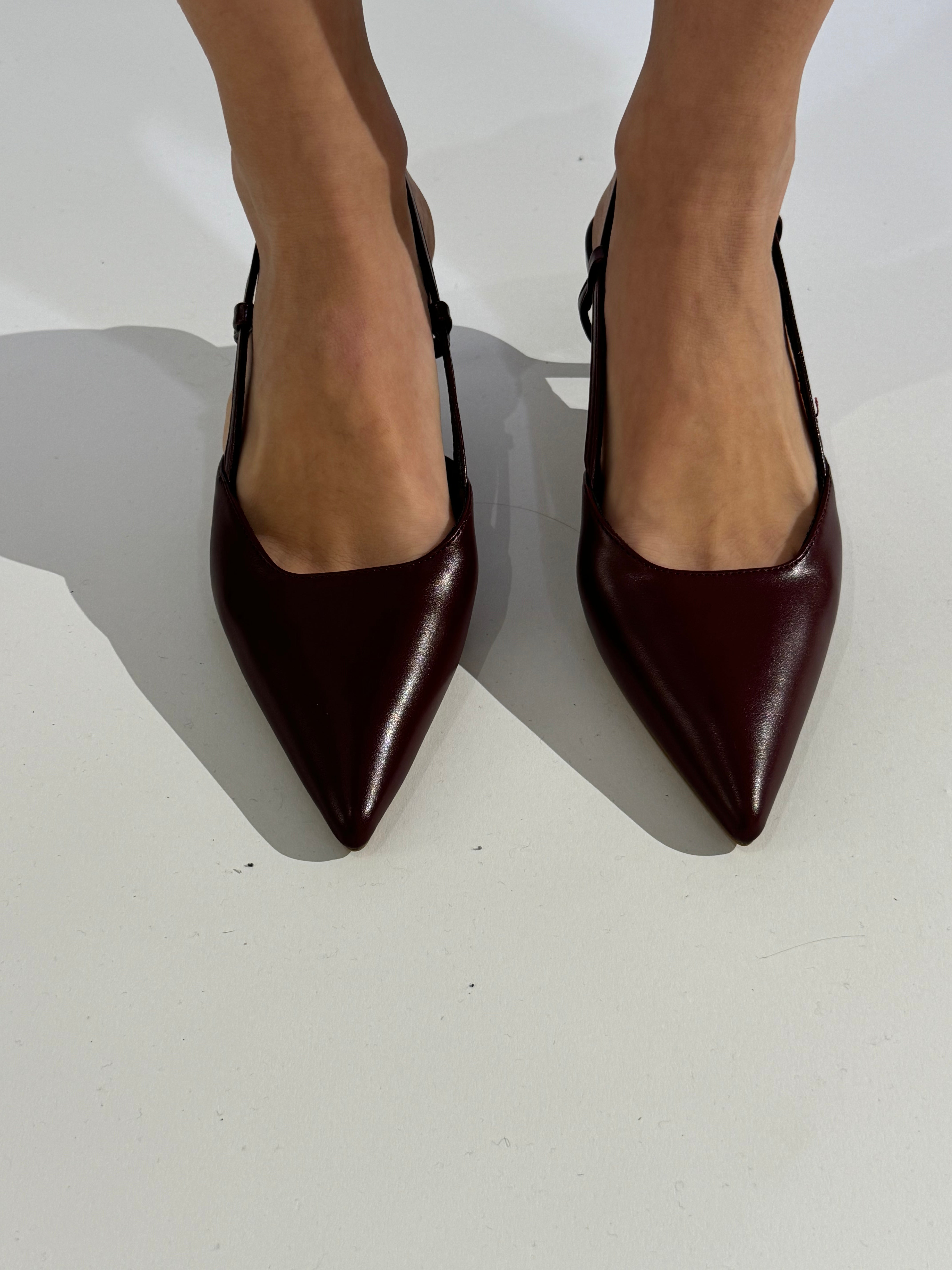 Scarpa slingback a punta con tacco BORDEAUX