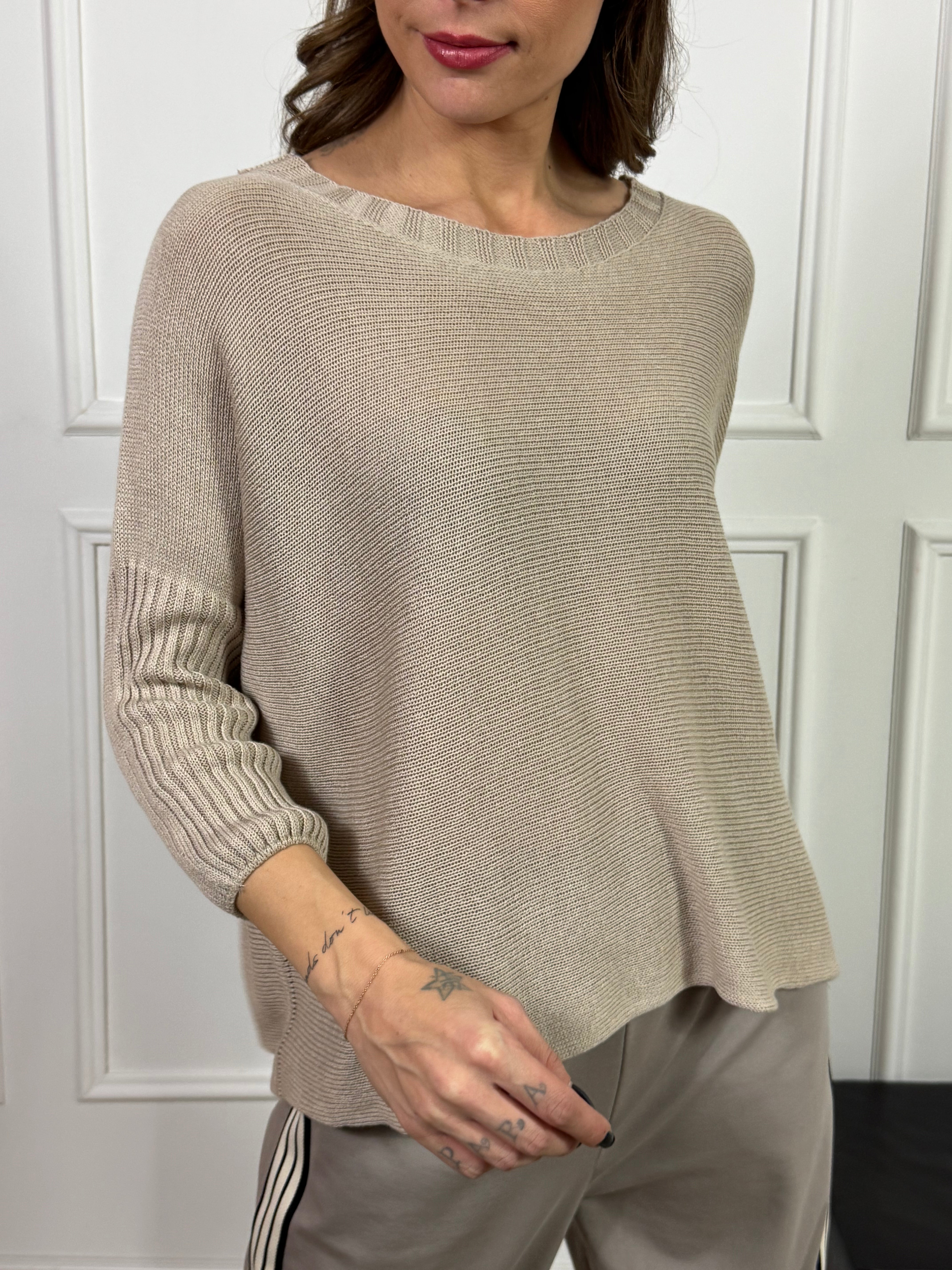 Maglia in COTONE Victoria ILMH MANICA 3/4 E SCOLLO CANNETTATI