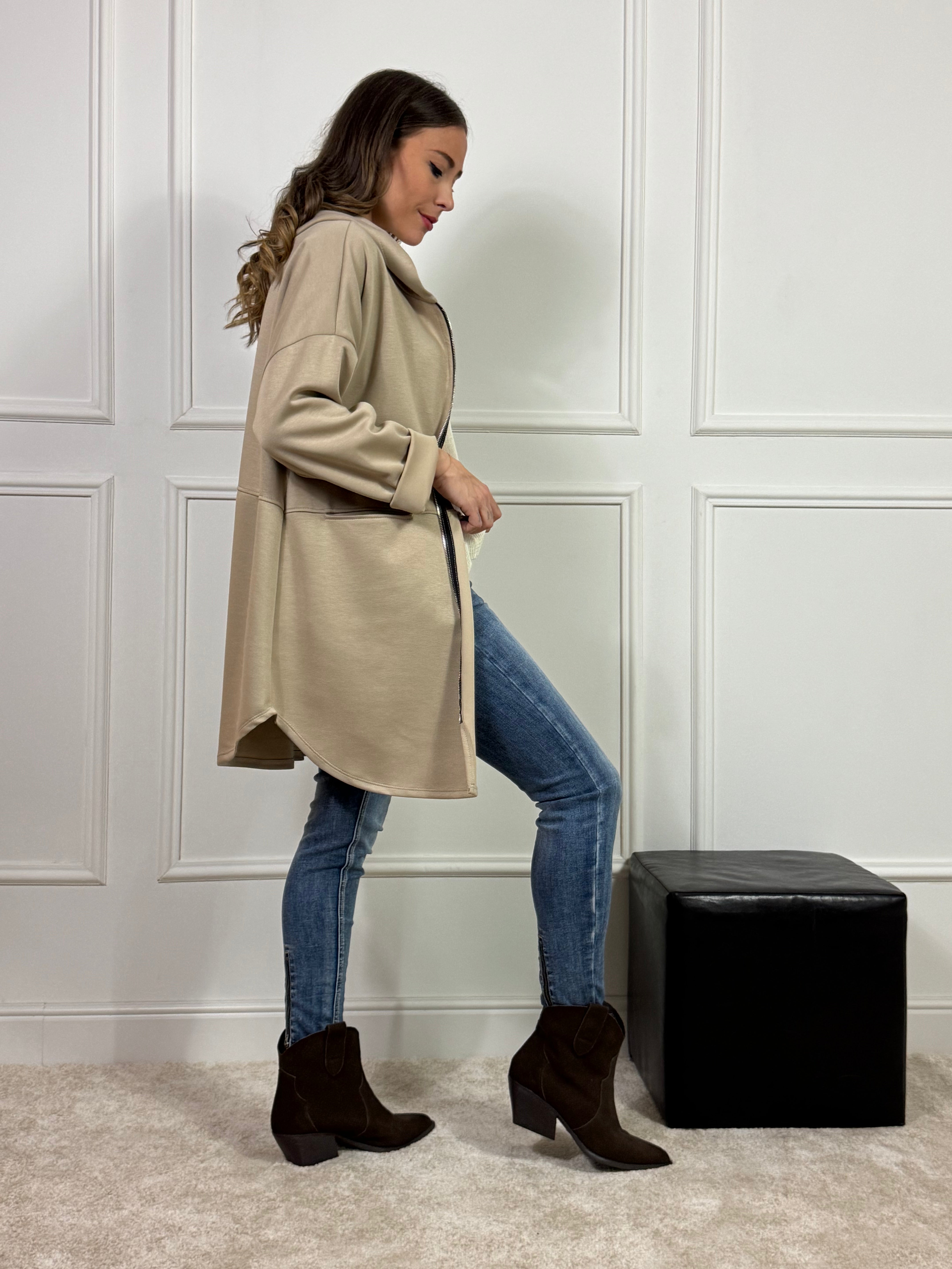 Maxi Felpa in tessuto tecnico con cerniera e cappuccio Victoria ILMH