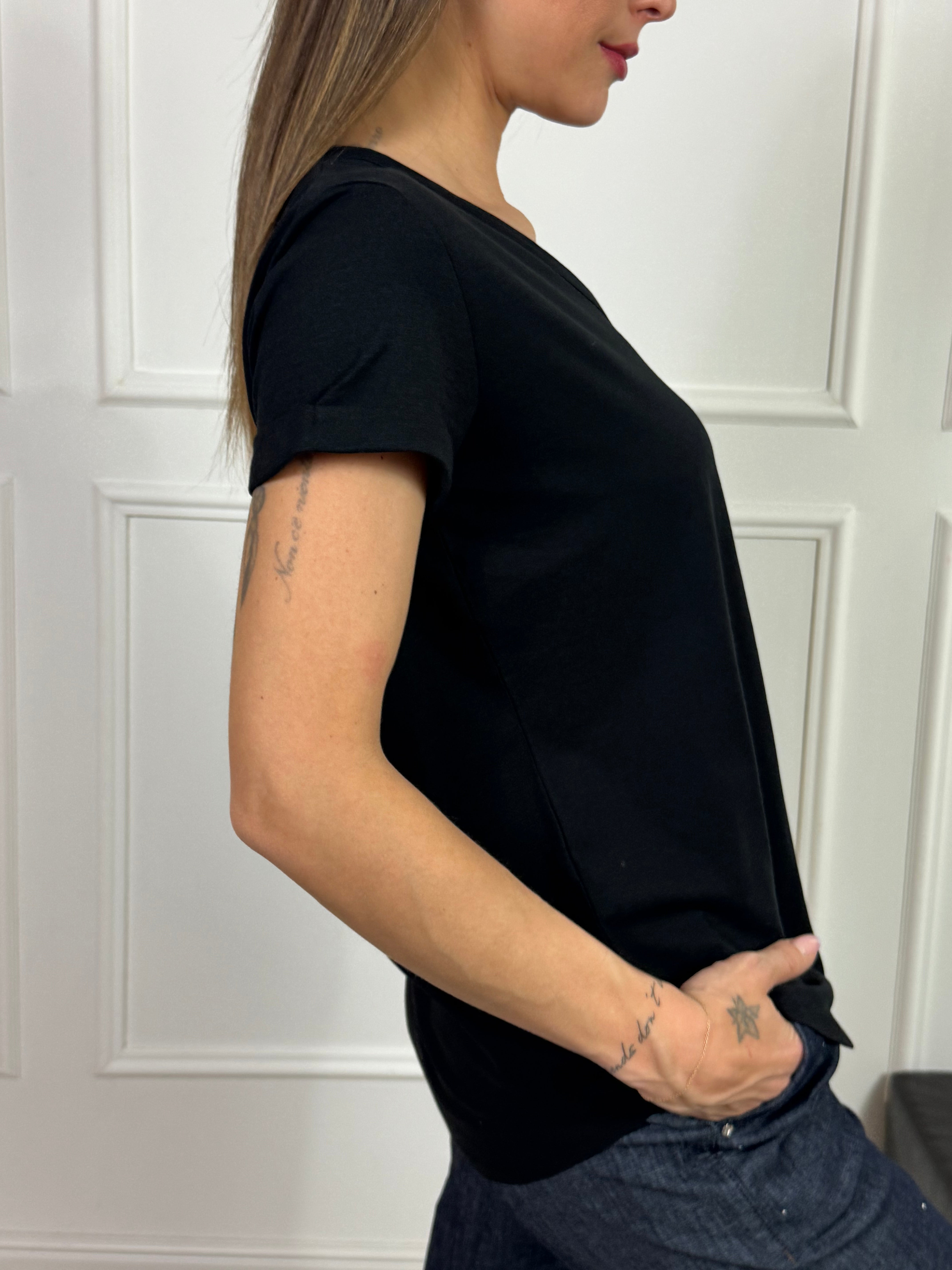 T-SHIRT SCOLLO V Ragno ART. DN36T8