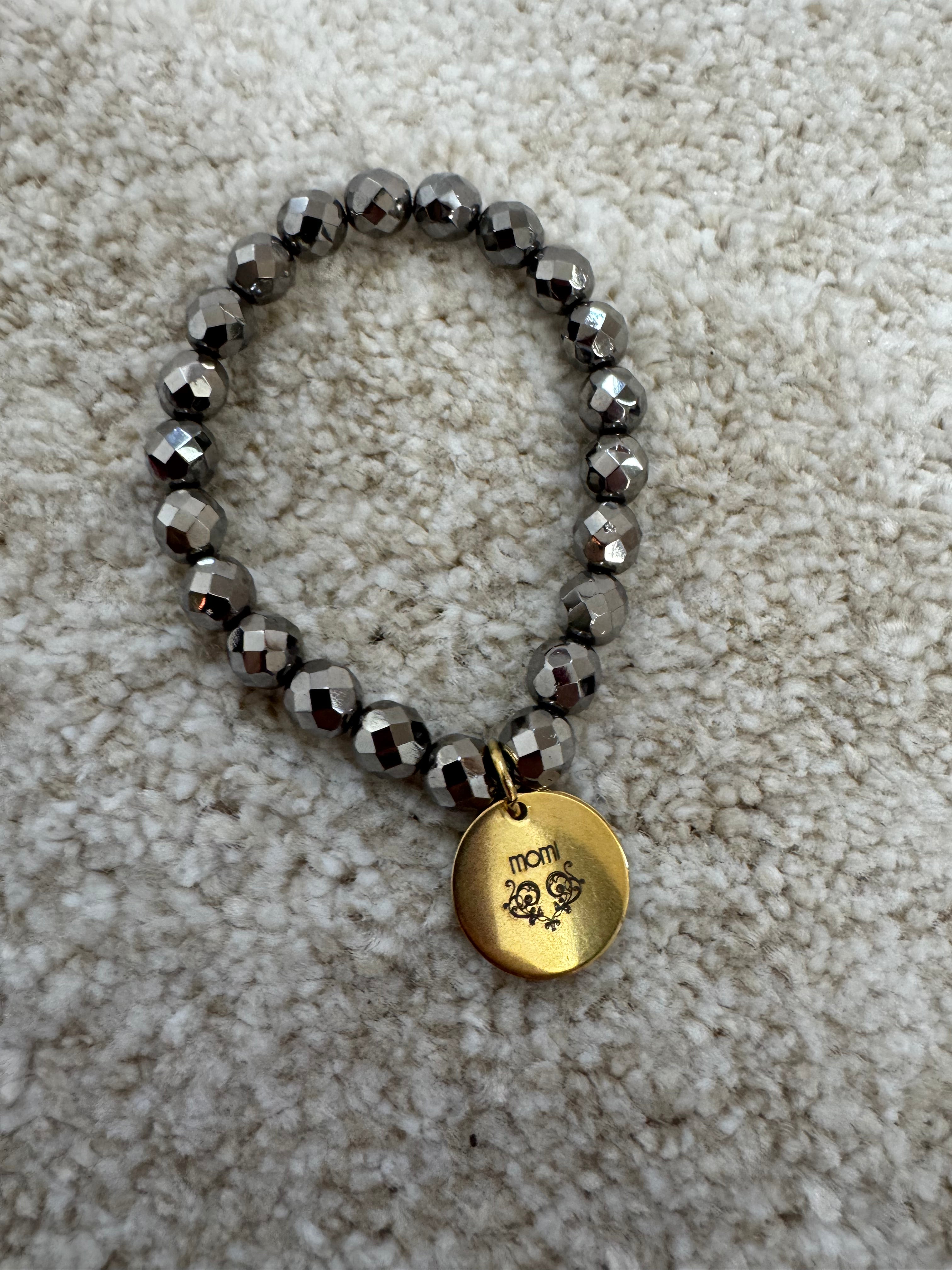 Bracciale con elastico Momi cristalli e ciondoli