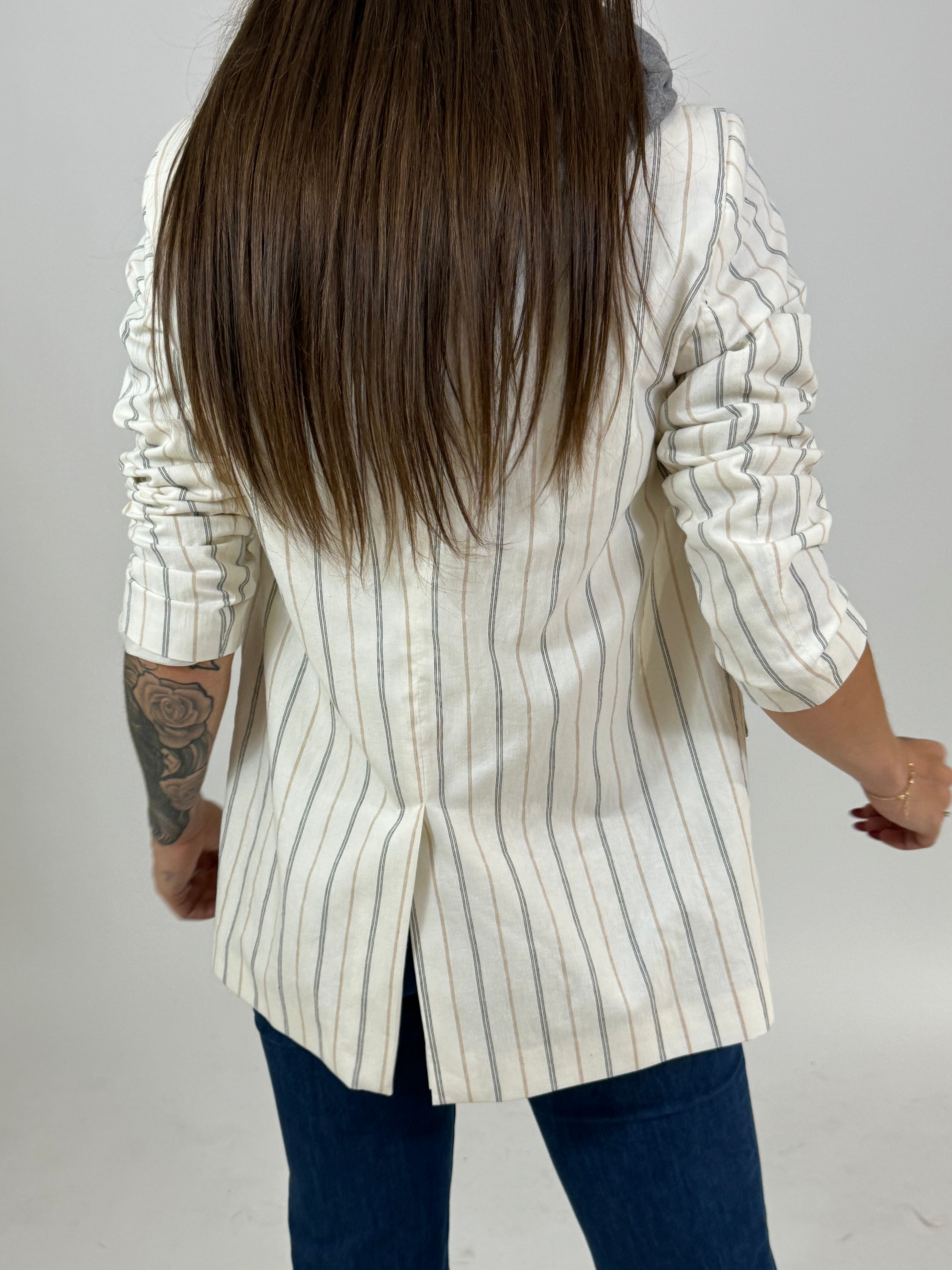 Giacca blazer Kontatto rigata con cappuccio in felpa removibile