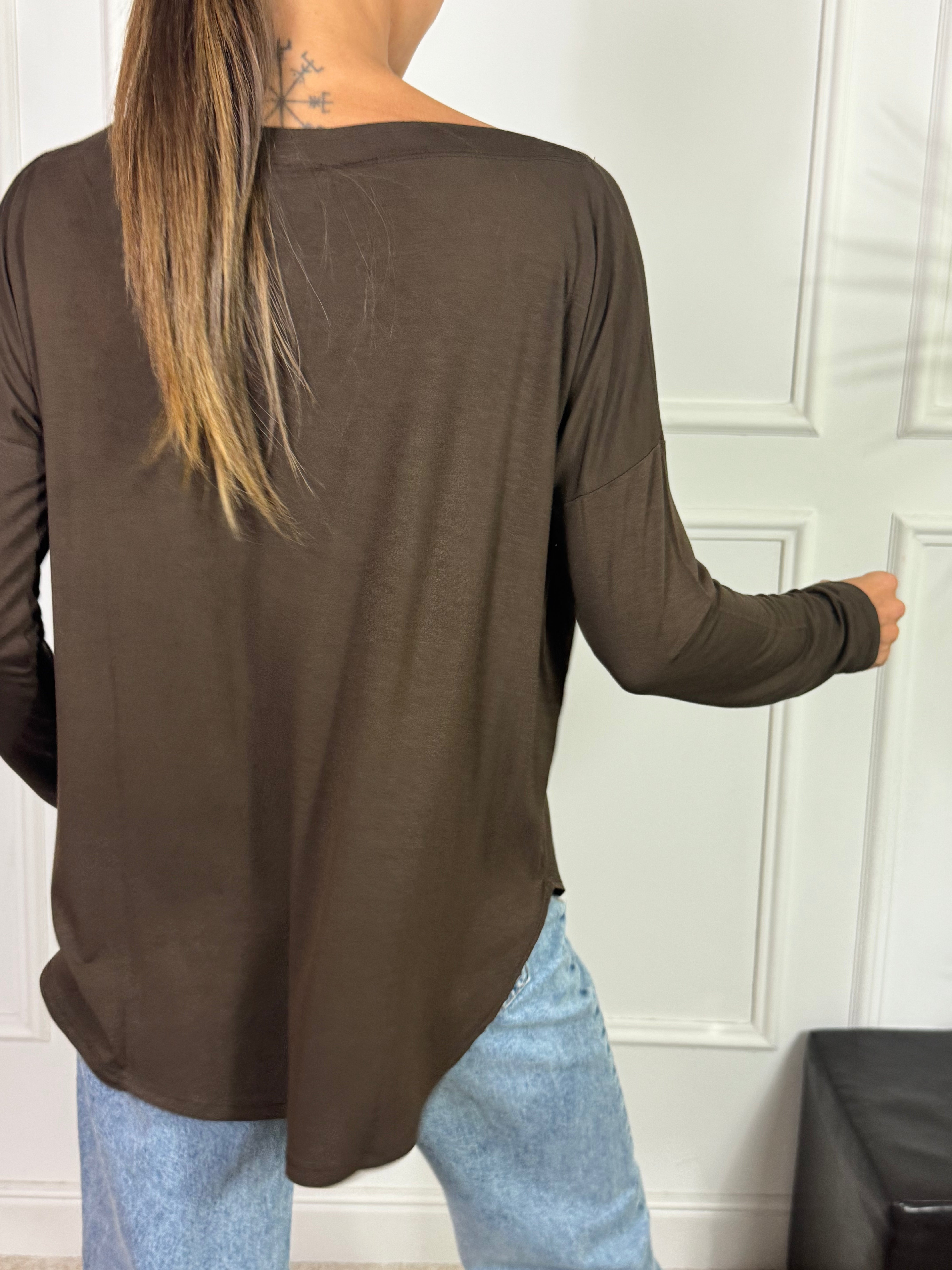 Maglia in viscosa elasticizzata Kontatto BLUSA BARCHETTA OVER