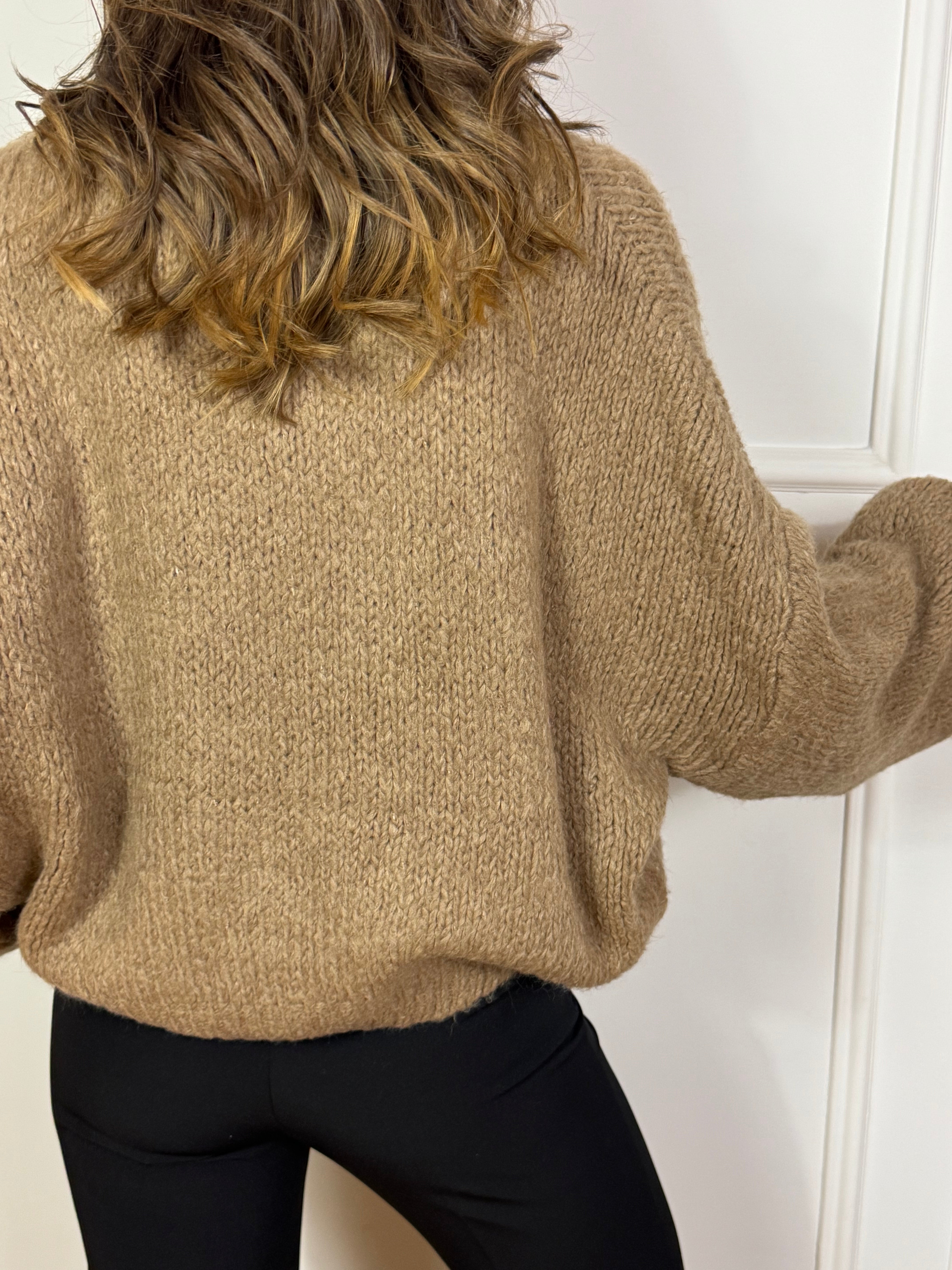 Maglione con ricamo You Decide MI FA VOLARE