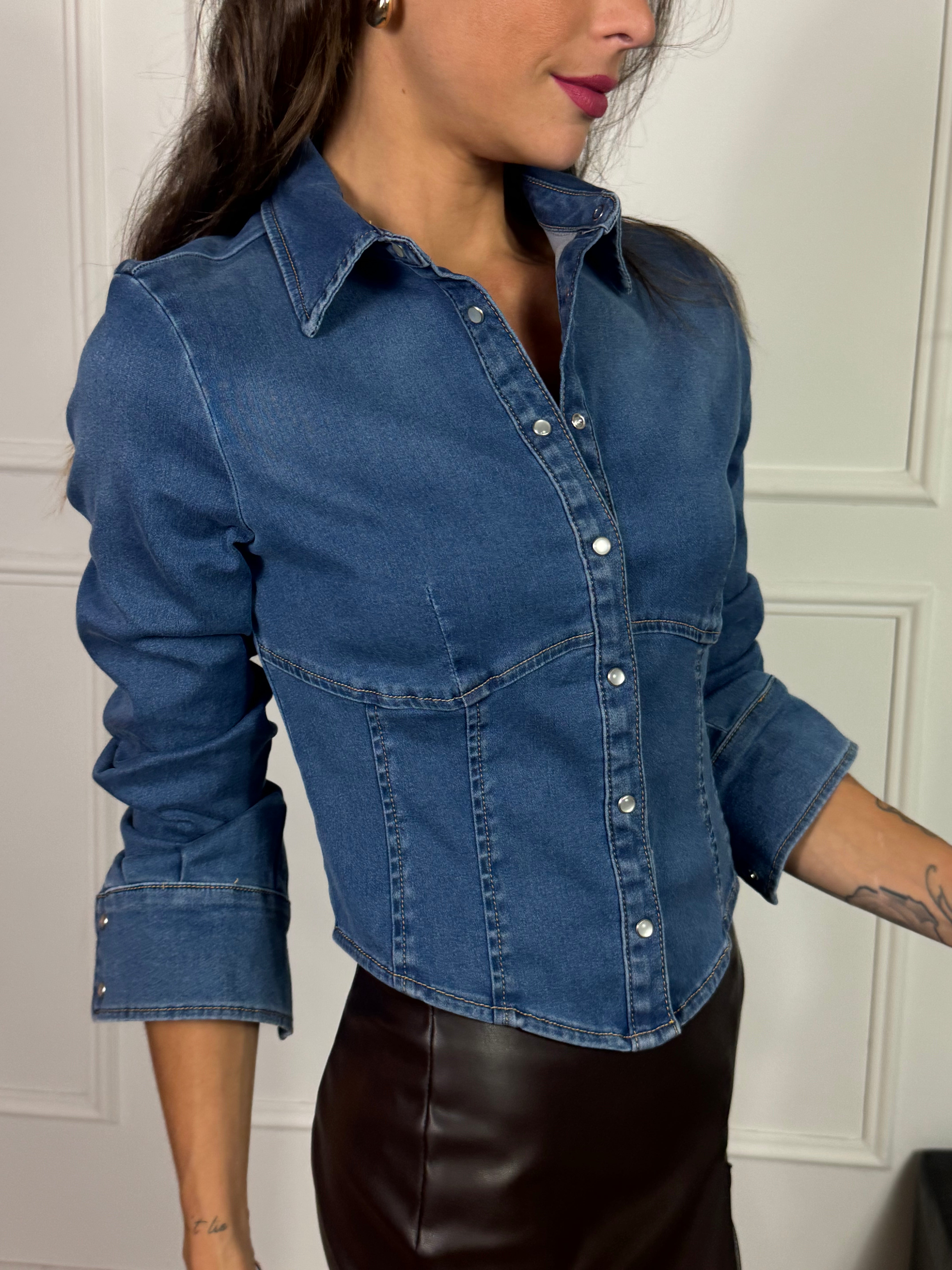 Camicia in denim elasticizzato Have One effetto corpetto