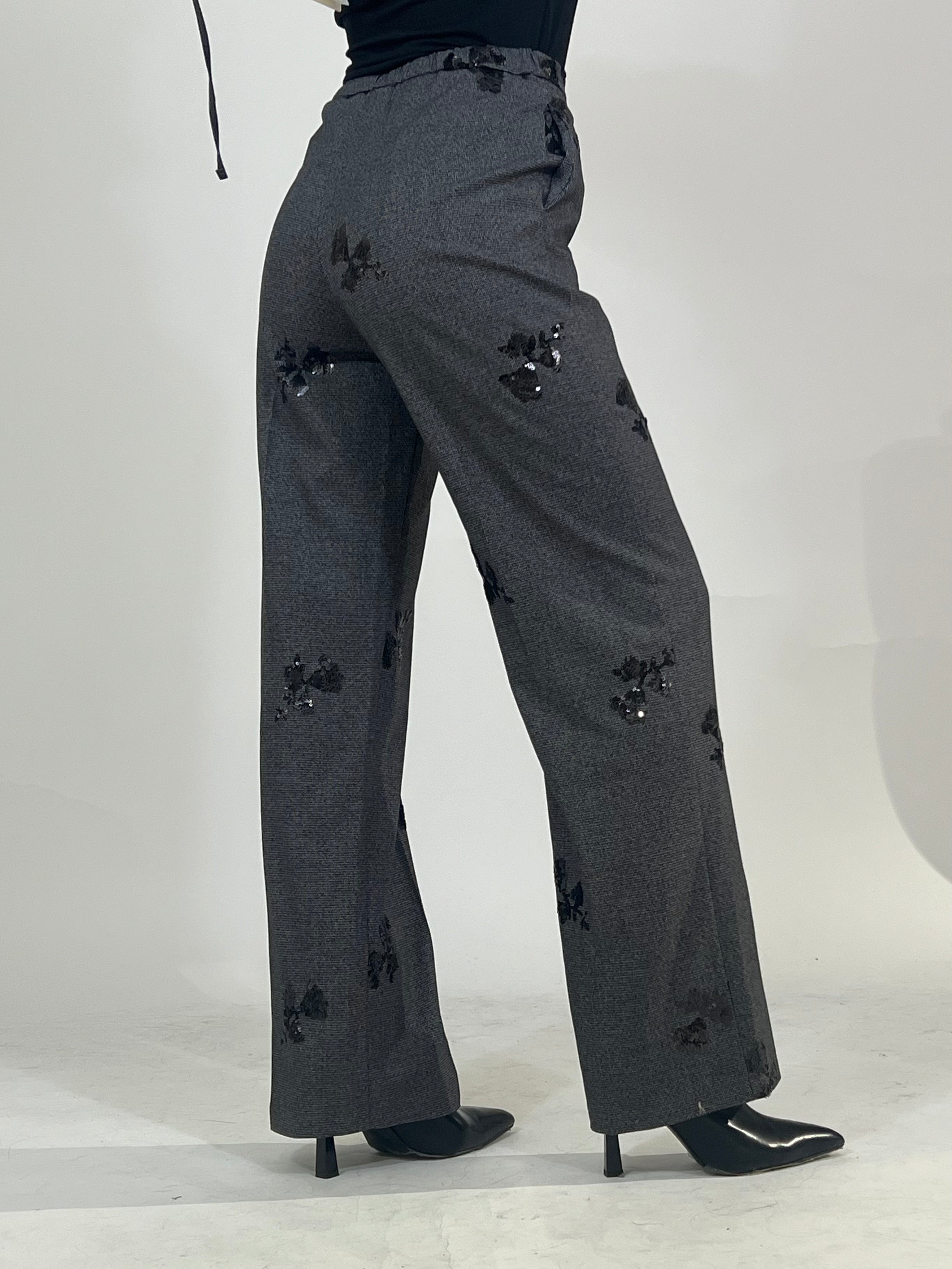 Pantalone Susy Mix grigio scuro spinato con dettagli paillettes