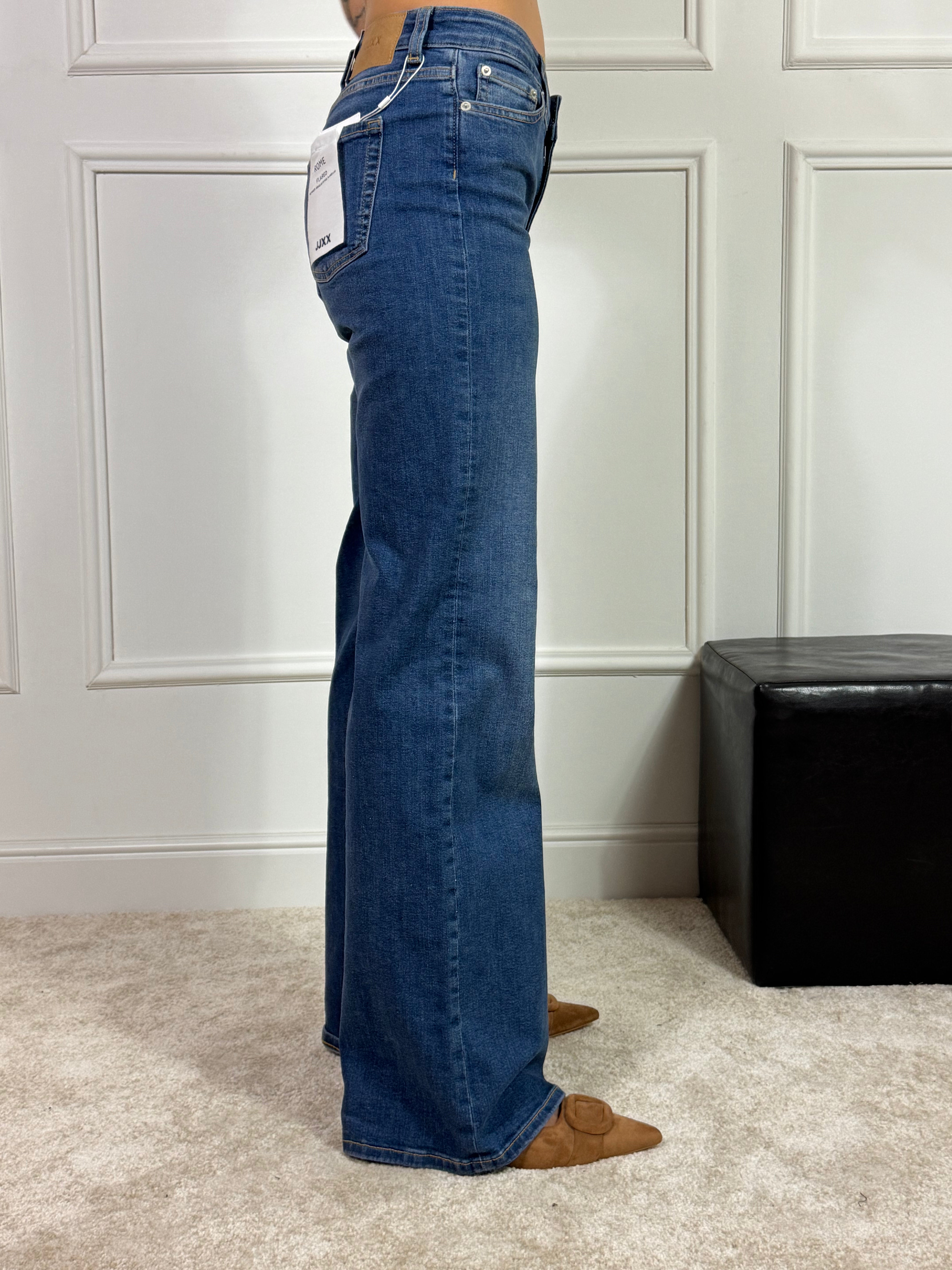 Jeans elasticizzato JJXX modello ROME FLARED - colore MEDIUM BLUE DENIM