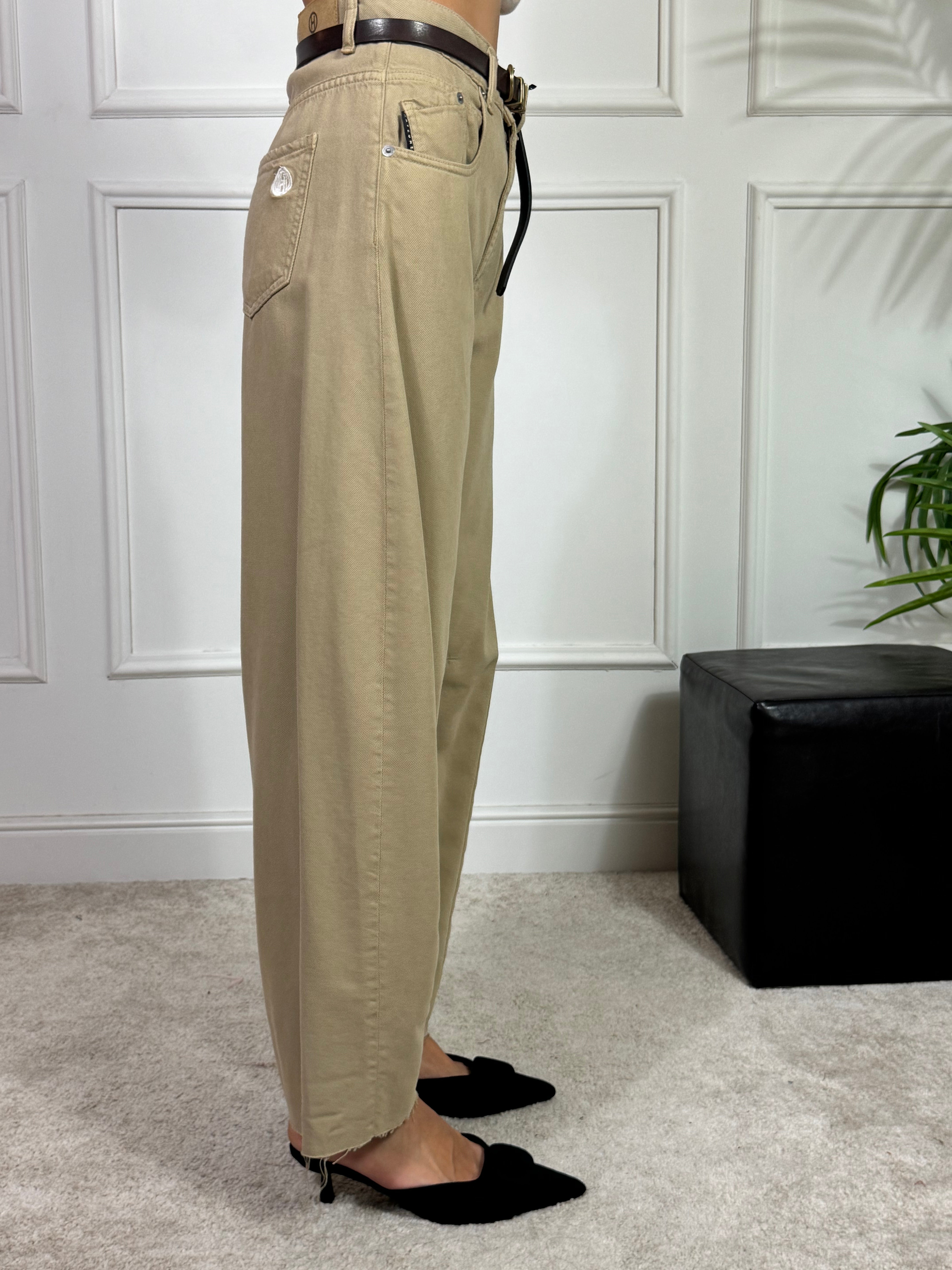 Pantalone jeans Have One barrel modello BARBARA