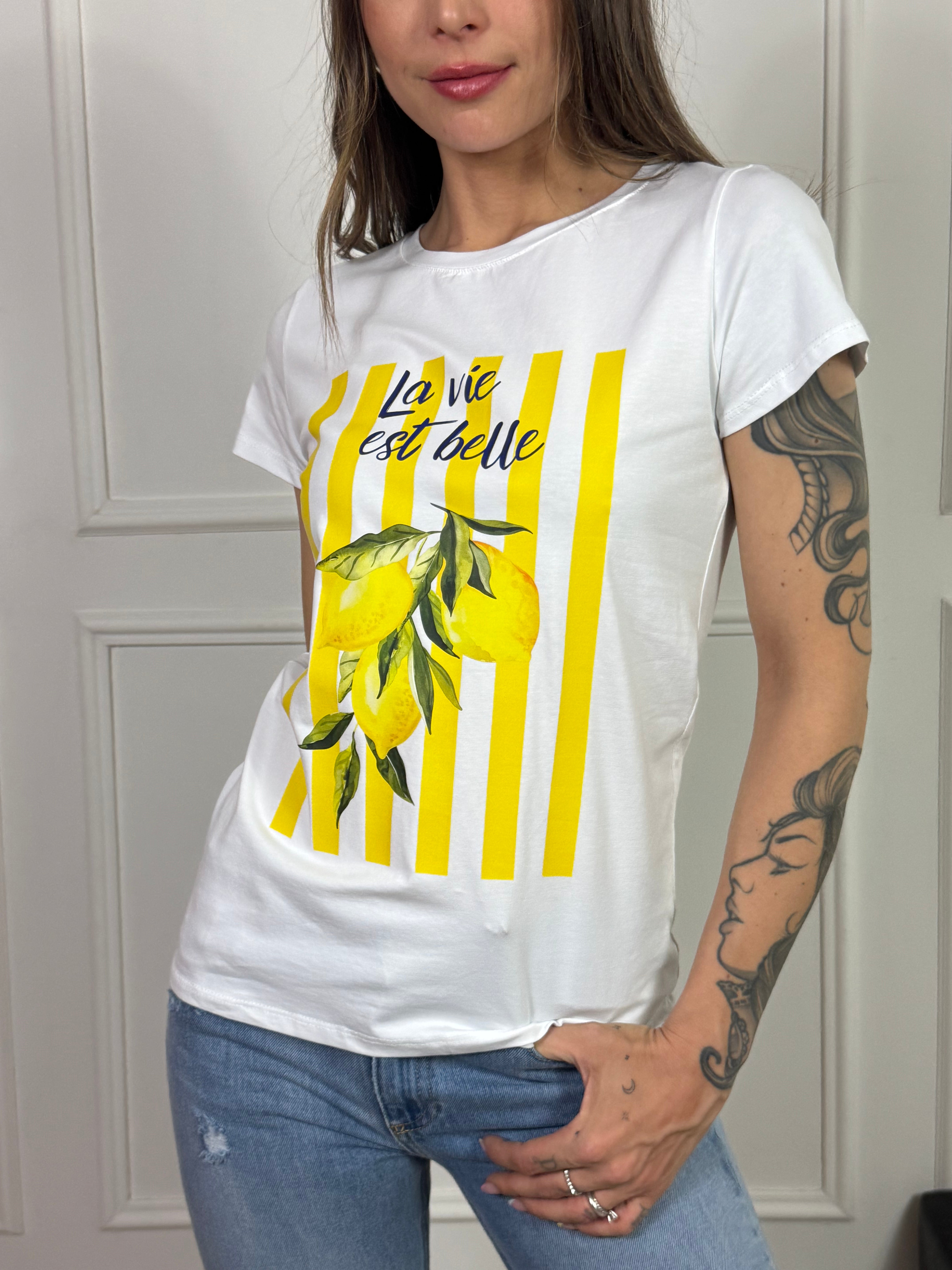 T-shirt con stampa Victoria ILMH LIMONI - LA VIE EST BELLE