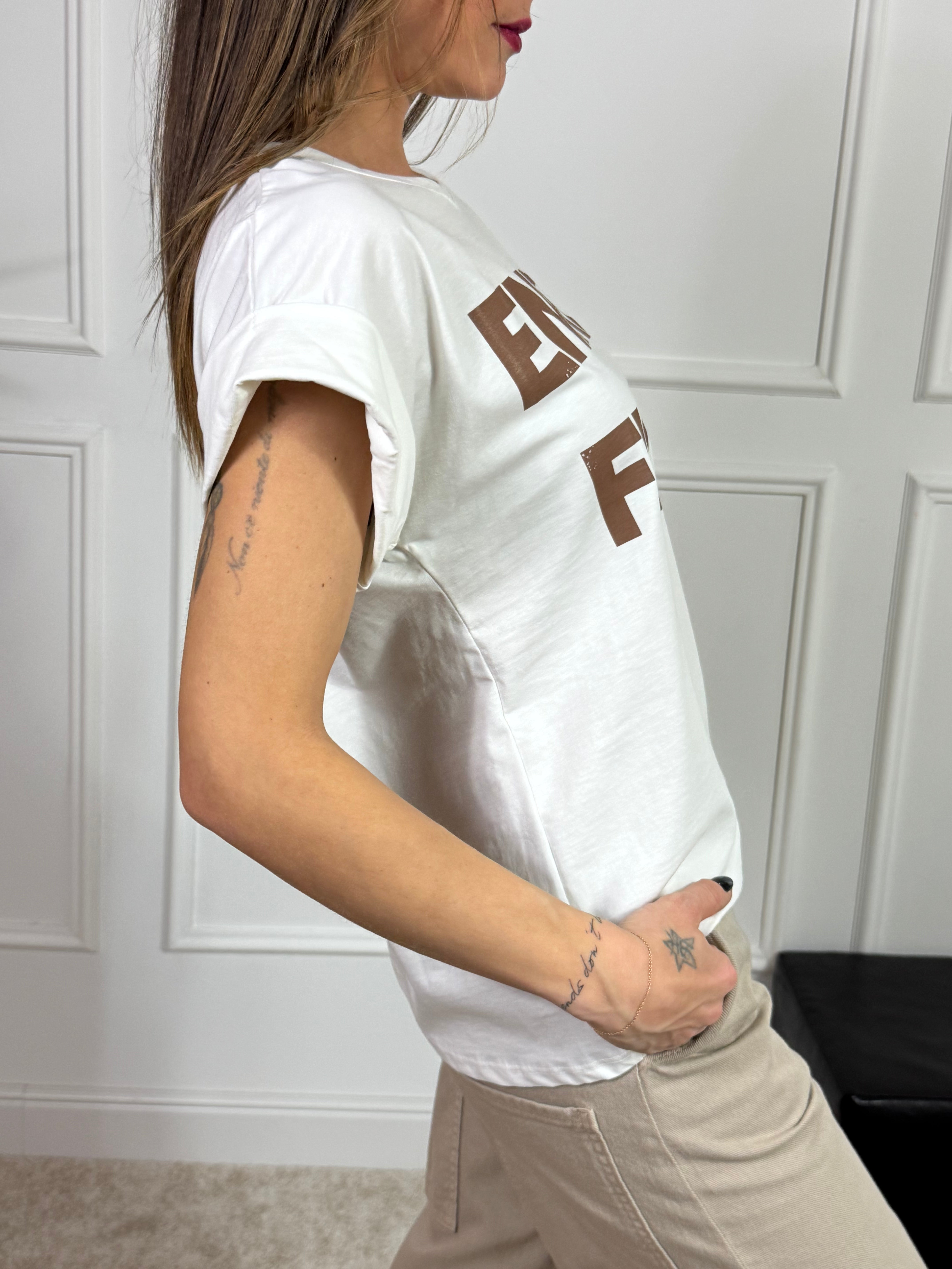 T-shirt Kikisix con stampa ENERGY FLOWS