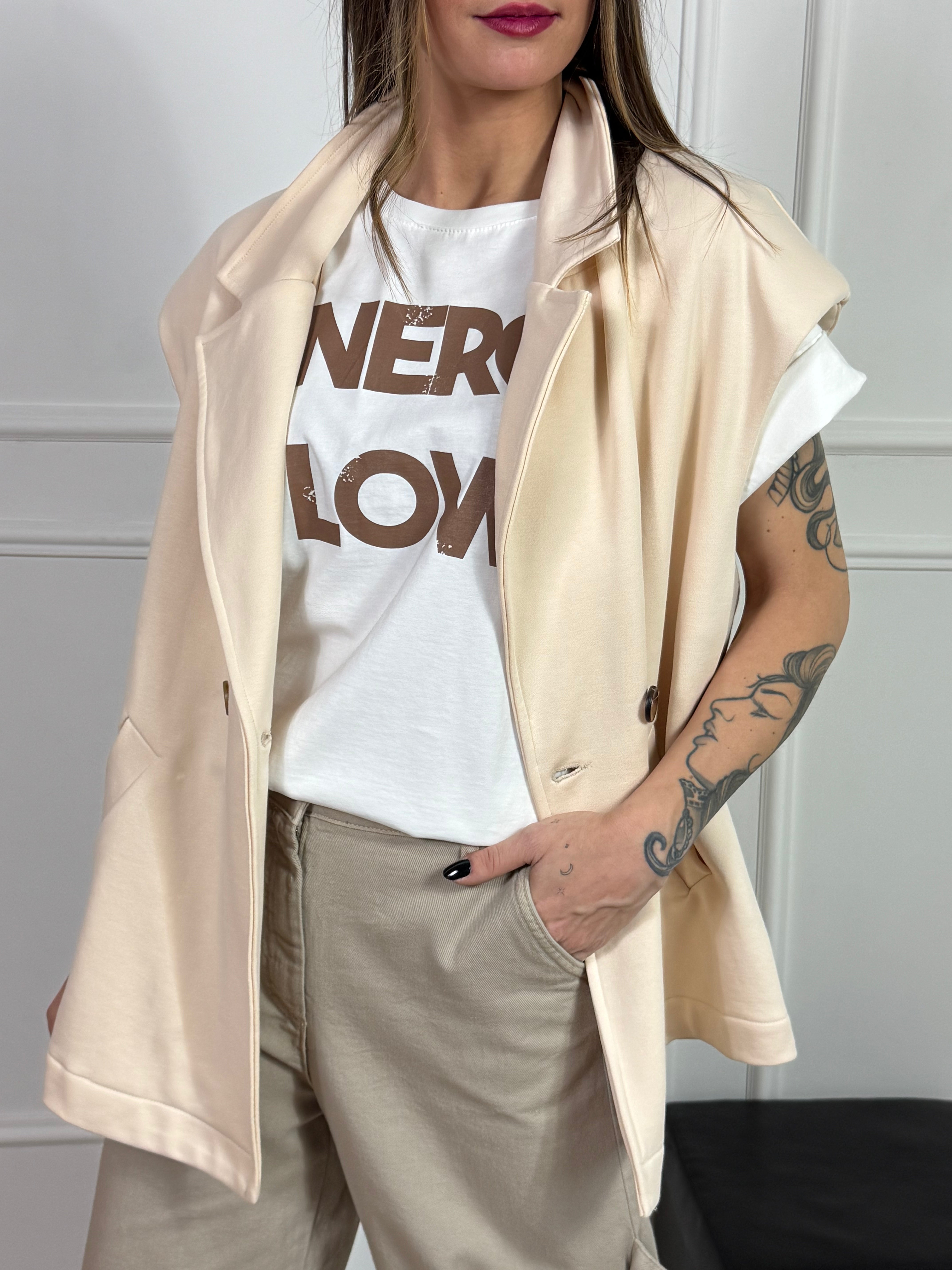 Gilet in felpa oversize Kikisix con scritta schiena J'ADORE