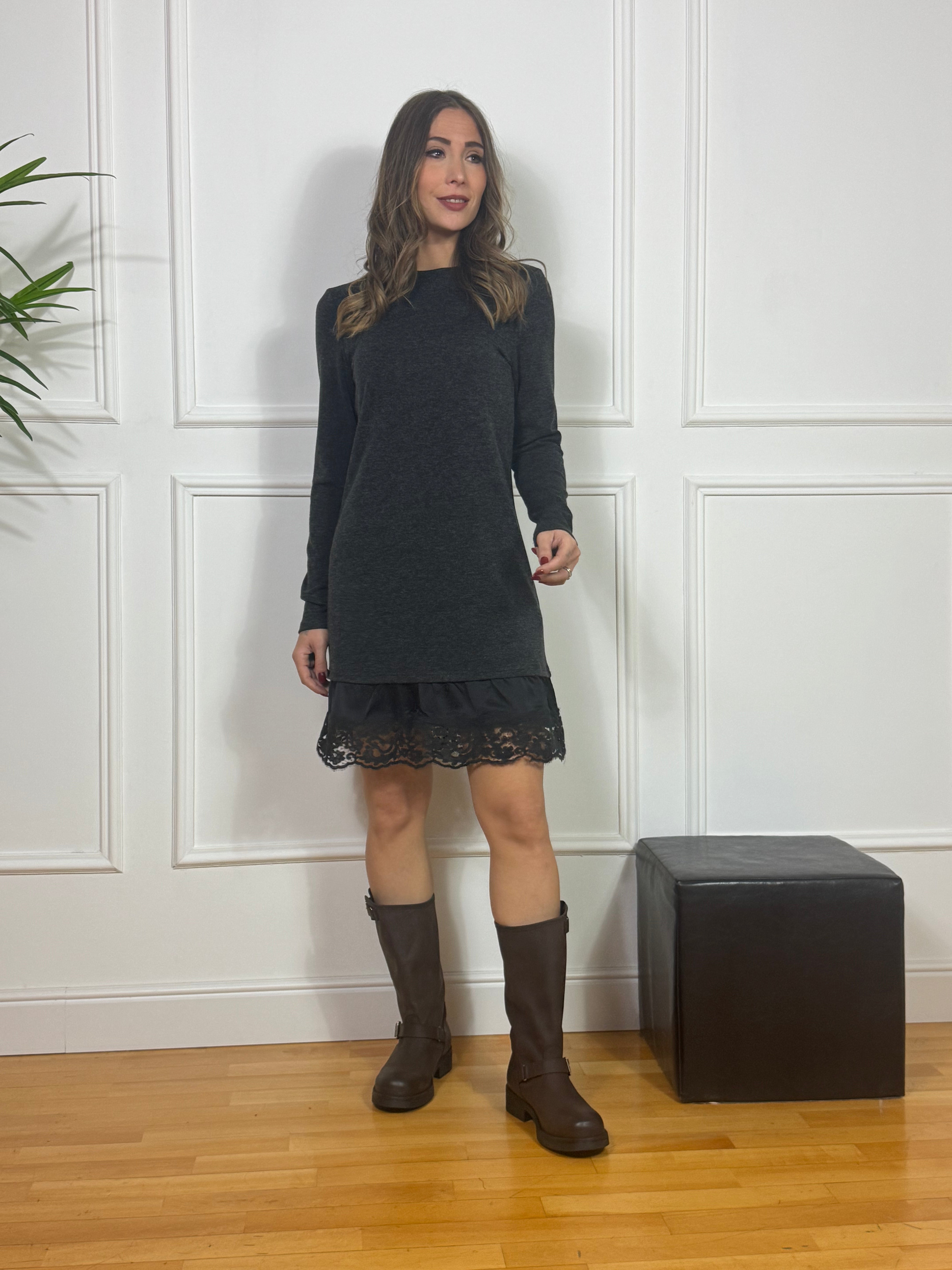 Abito in maglia You Decide con bordo raso e pizzo