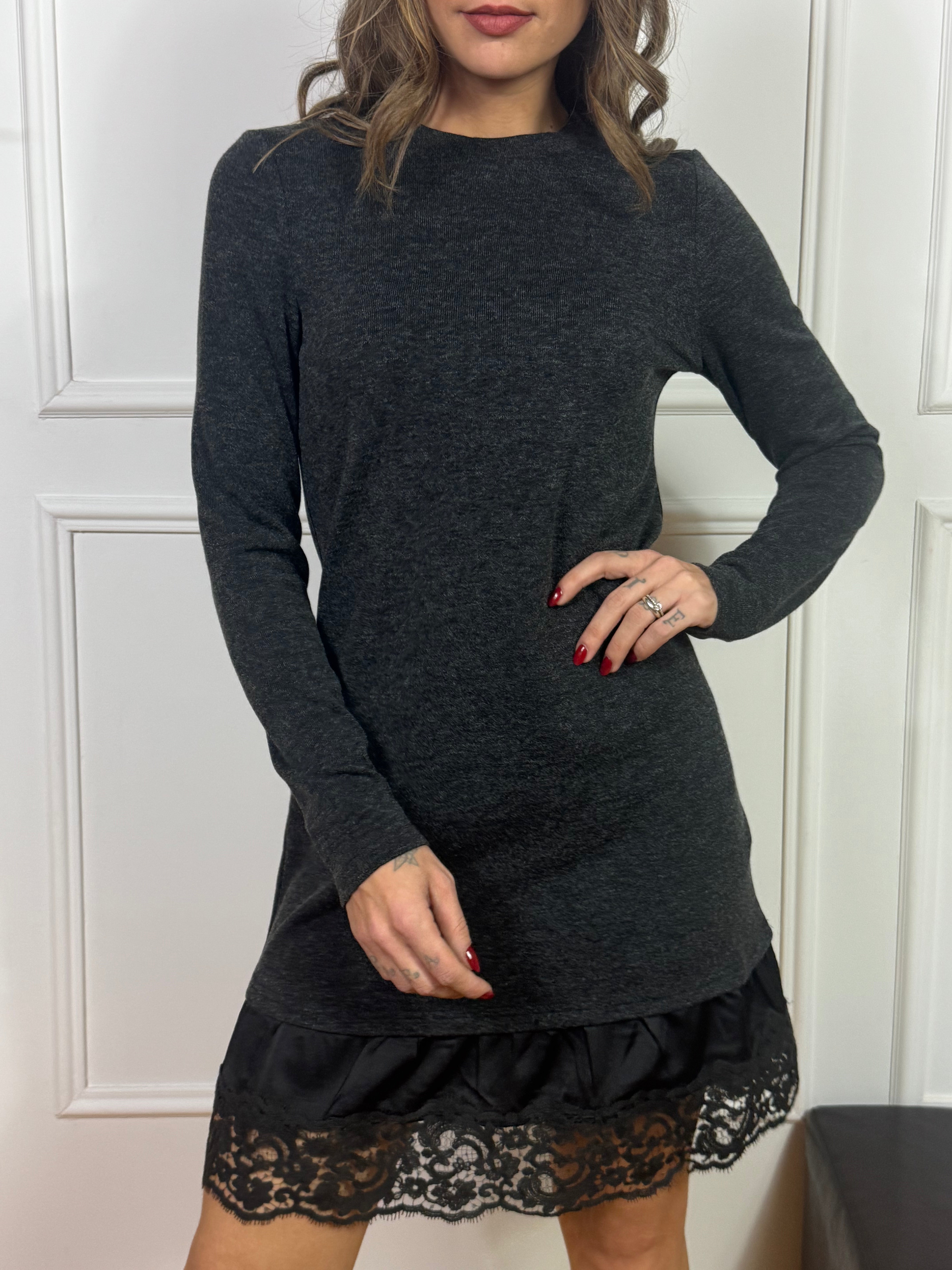 Abito in maglia You Decide con bordo raso e pizzo