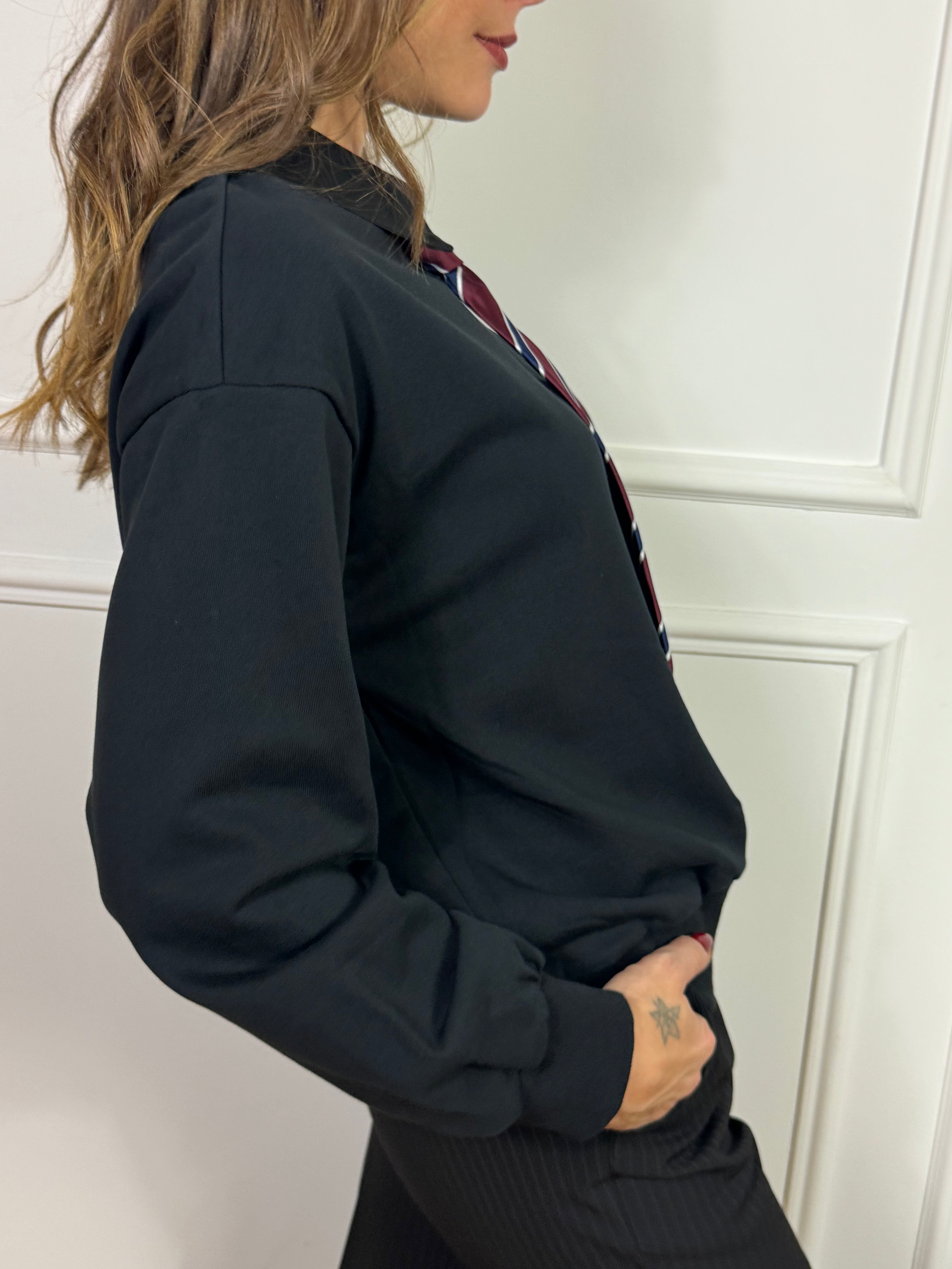 Felpa con colletto You Decide con cravatta