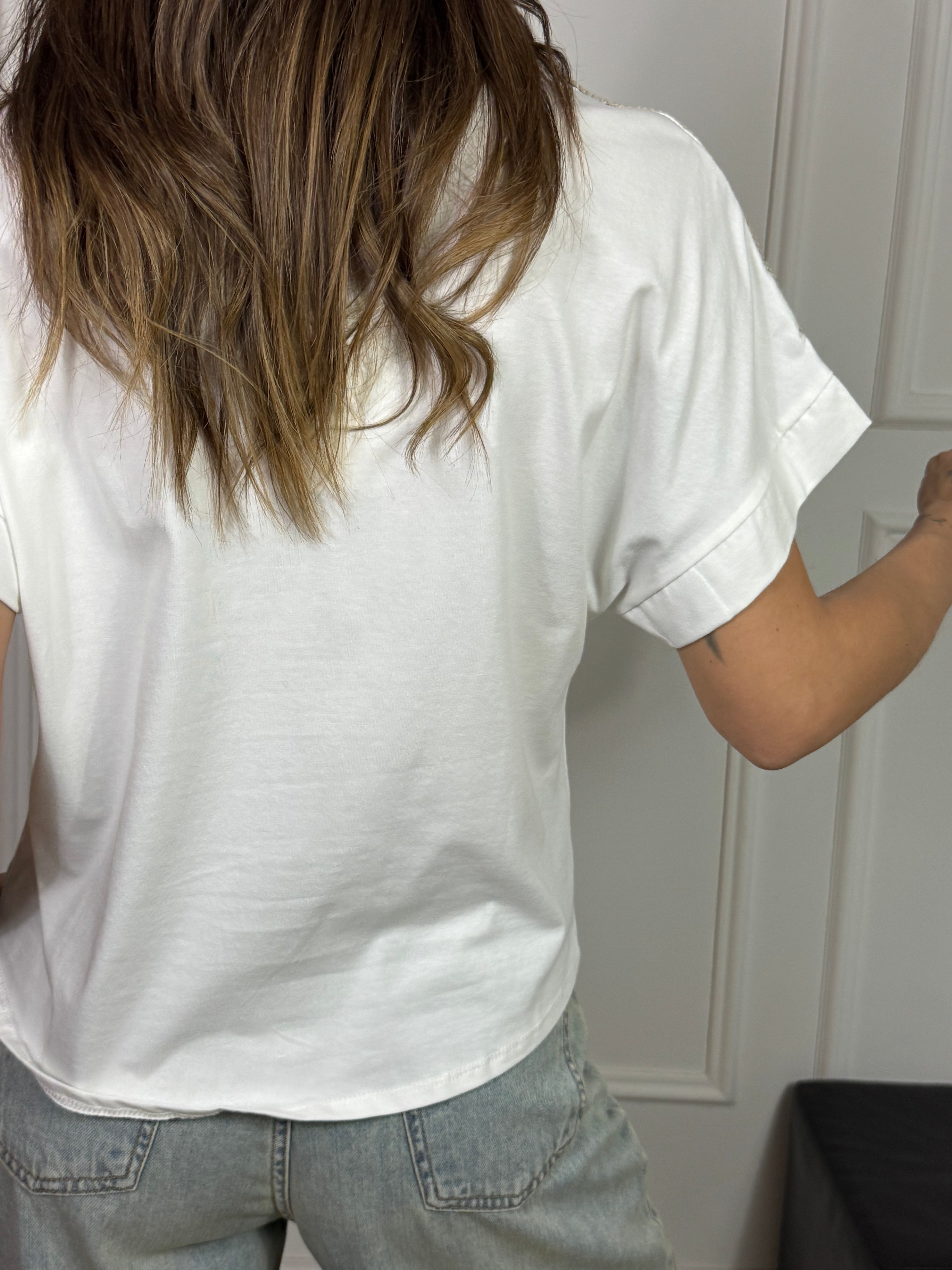 T-shirt manica corta Susy Mix PASSAMANERIA CON FRANGE BEIGE - BLU SU SPALLE