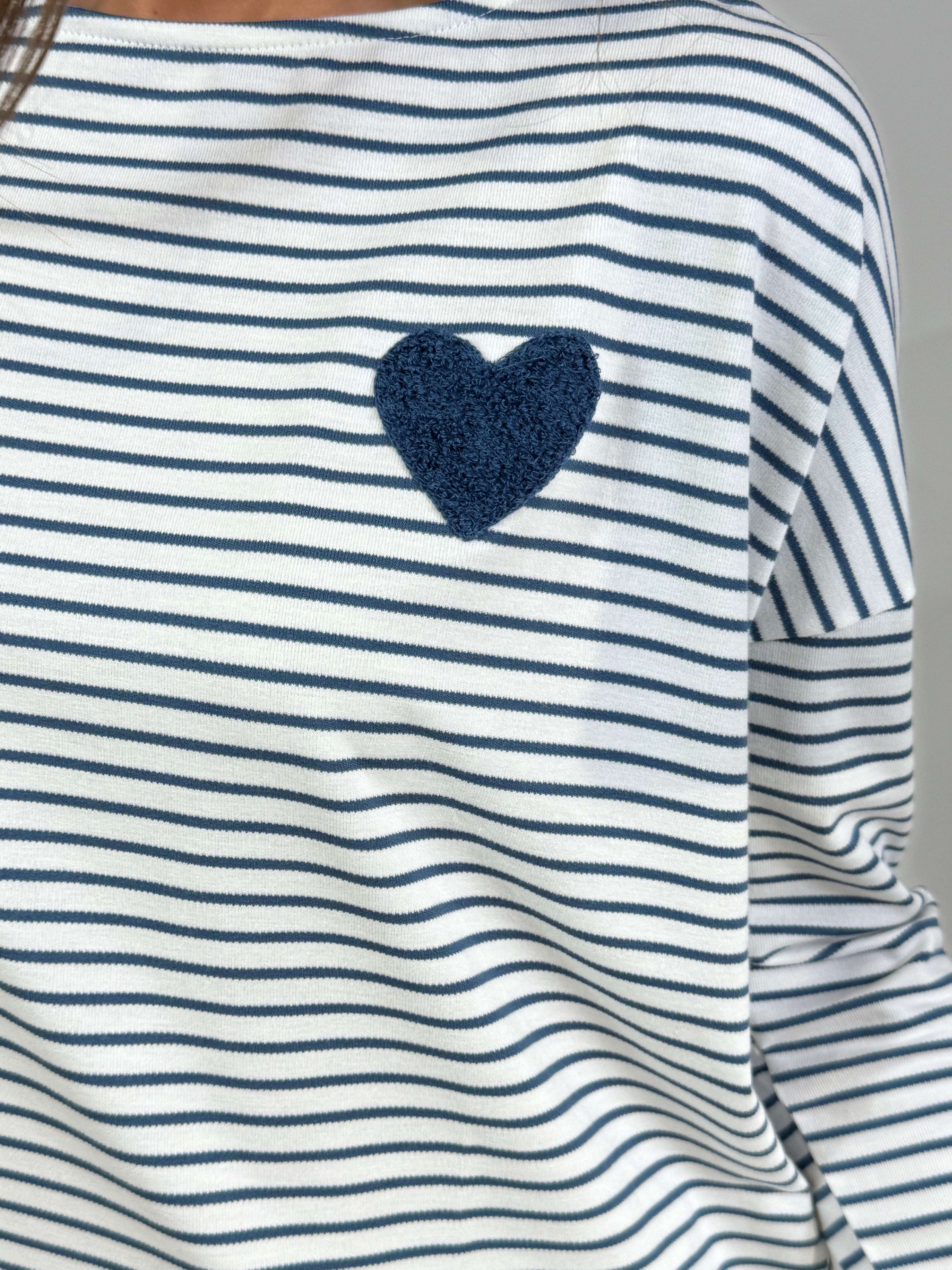 Maglia Susy Mix con righine e cuore in rilievo