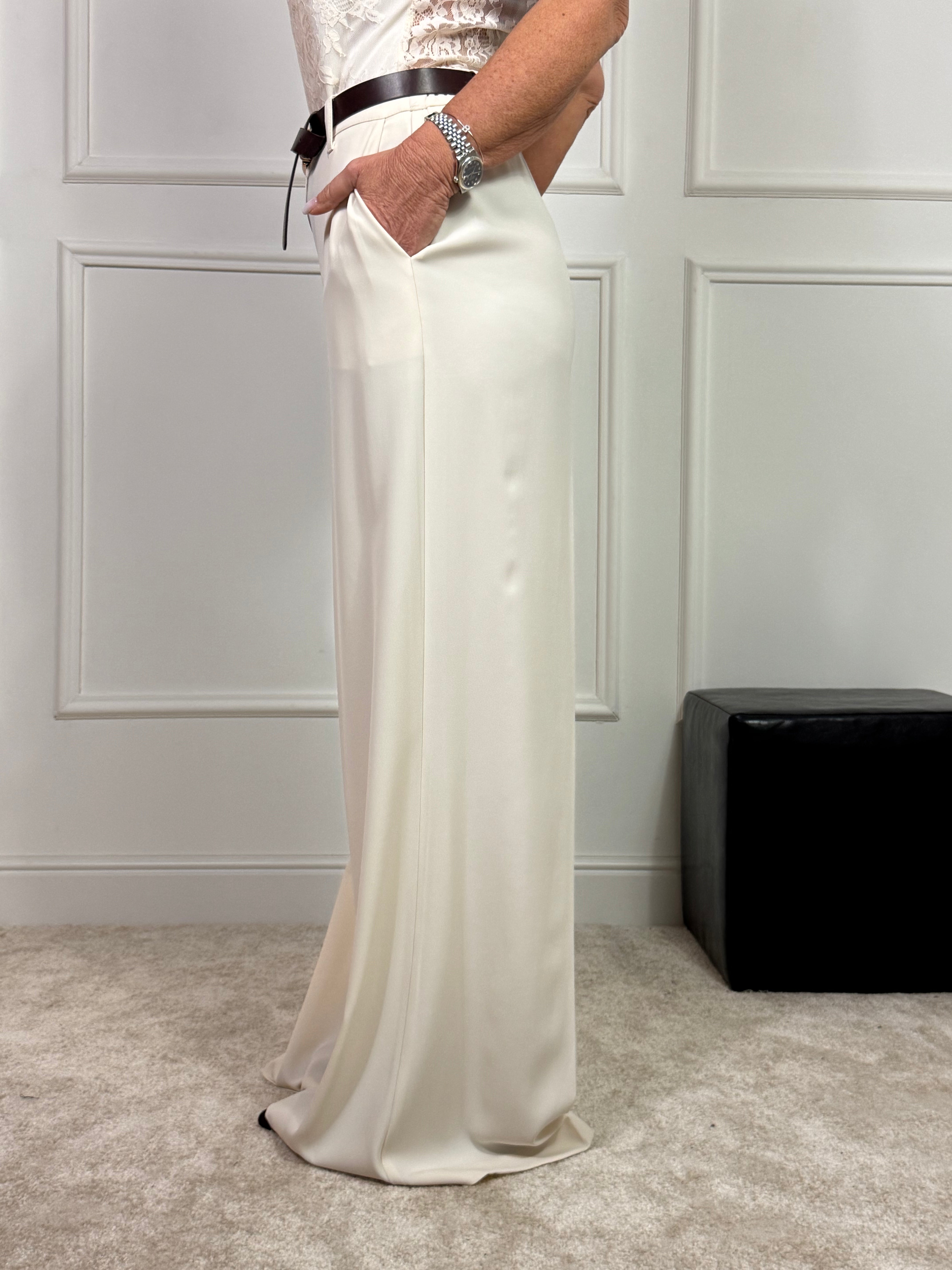 Pantalone ampio a palazzo Susy Mix con cintura