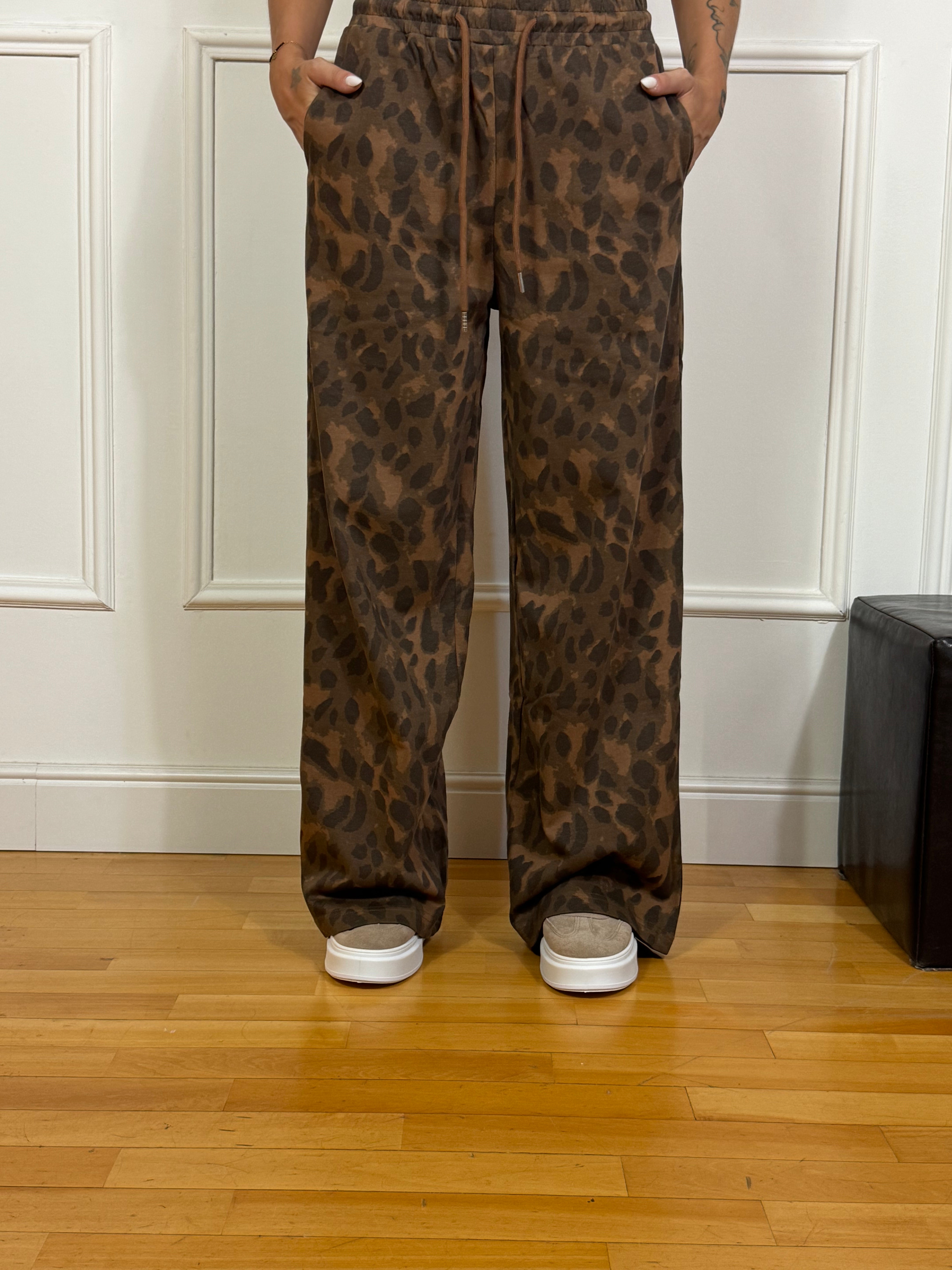 Pantalone in felpa garzata Victoria ILMH fantasia maculata