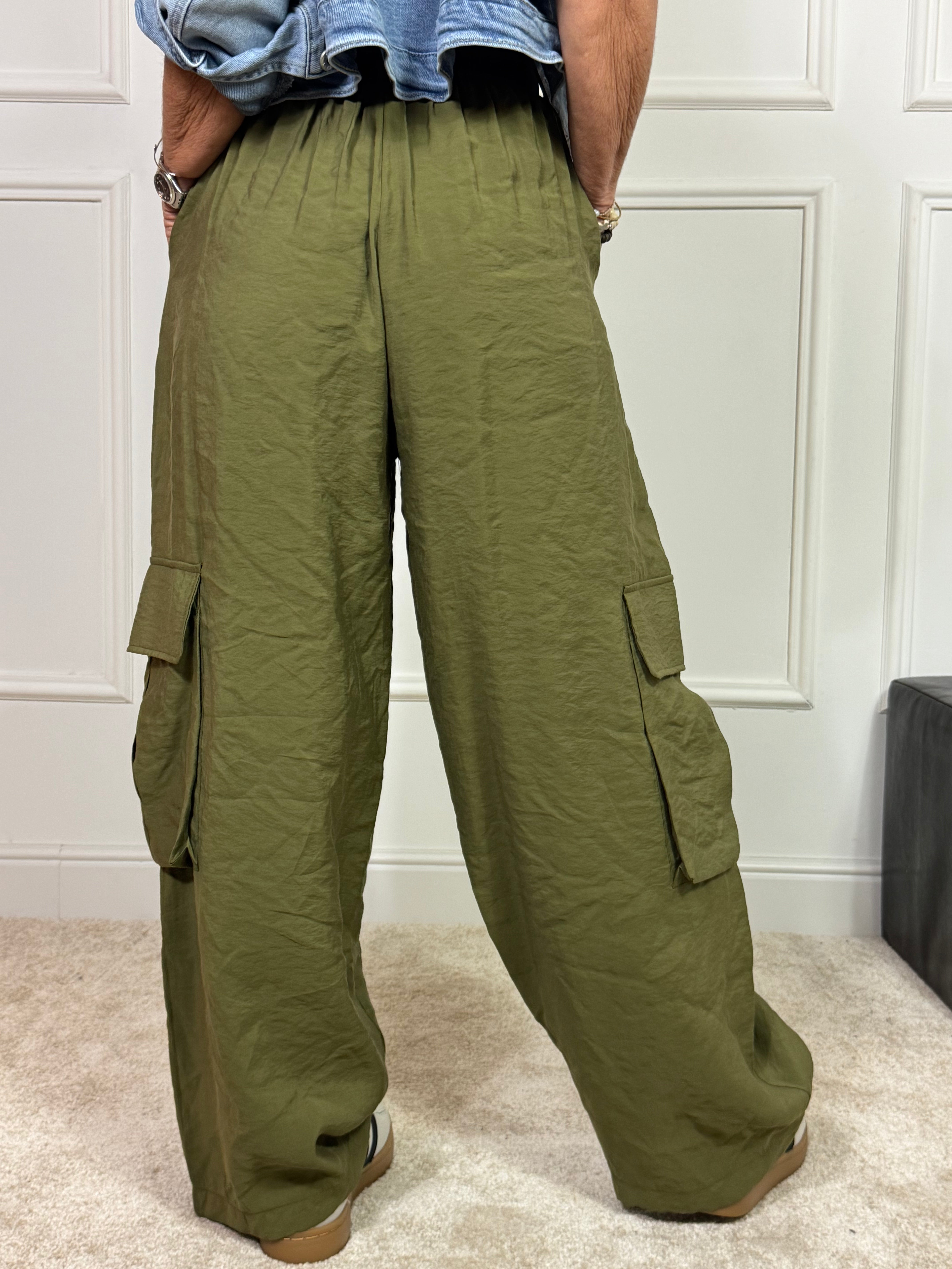 Pantalone Susy Mix CARGO CON CINTURA